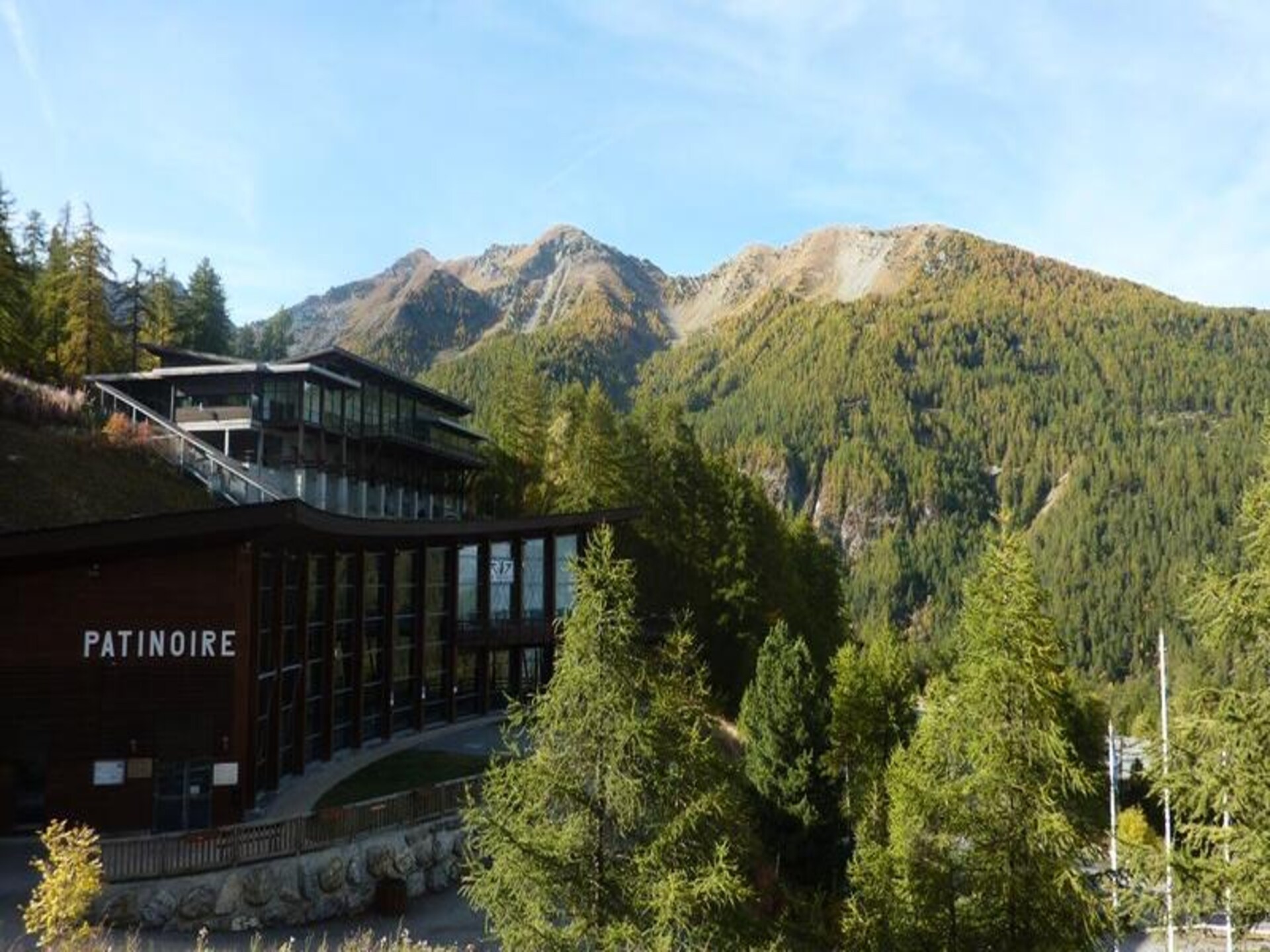 Studio aan de piste in Les Orres met balkon en uitzicht op de ijsbaan - foto 8