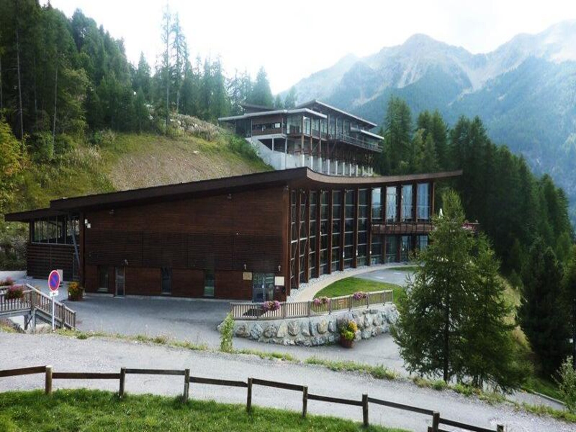 Studio aan de piste in Les Orres met balkon en uitzicht op de ijsbaan - foto 10