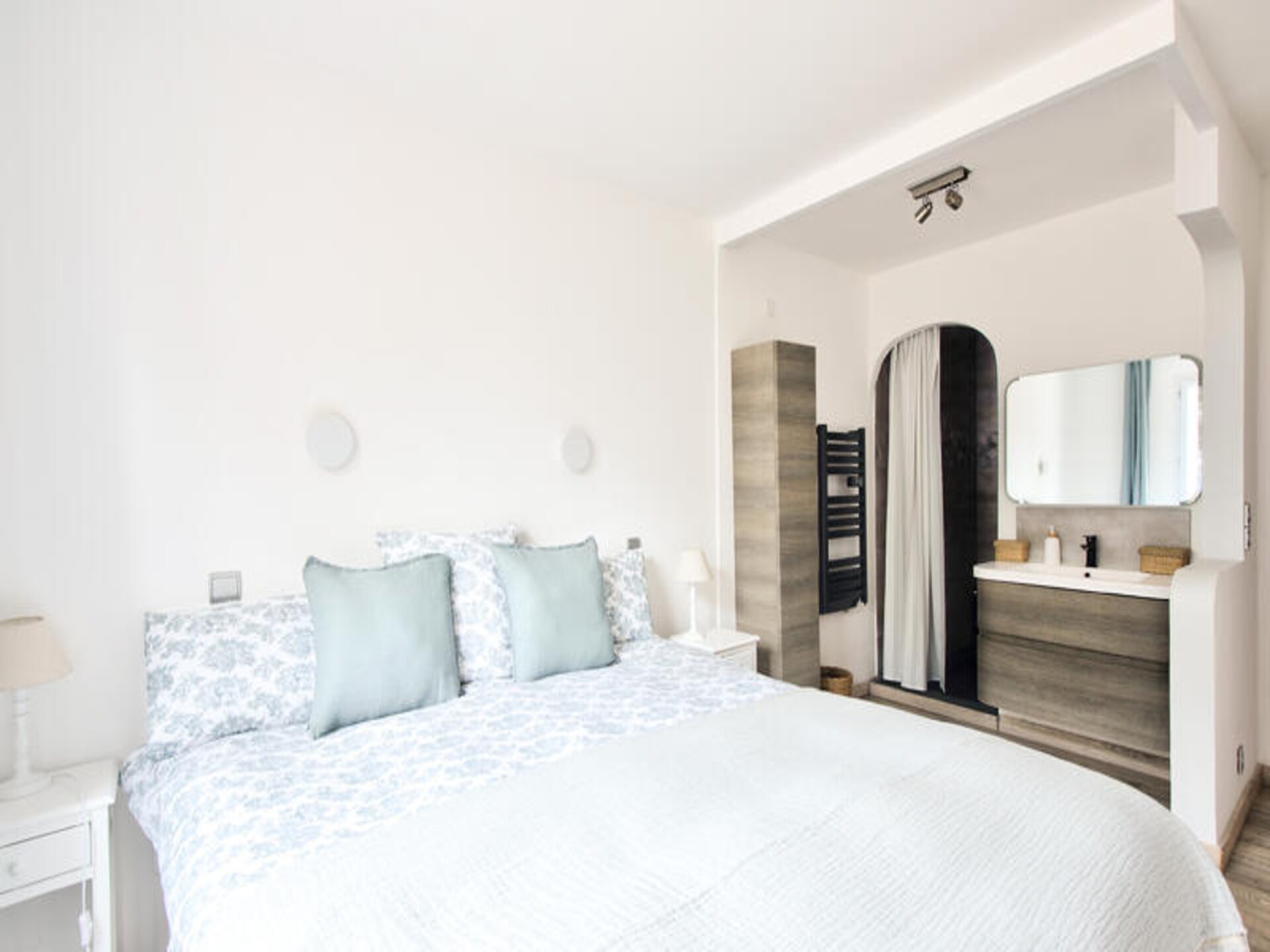 Appartement met airco en terras in Village Pont Royal, Mallemort - foto 31