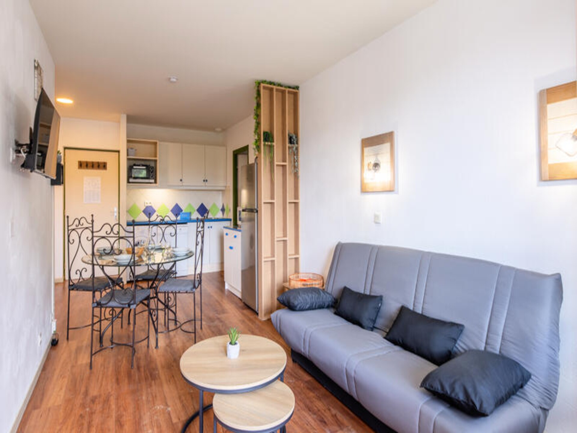 Licht appartement met zwembad en airco nabij Saint-Raphaël, 5 personen - foto 18
