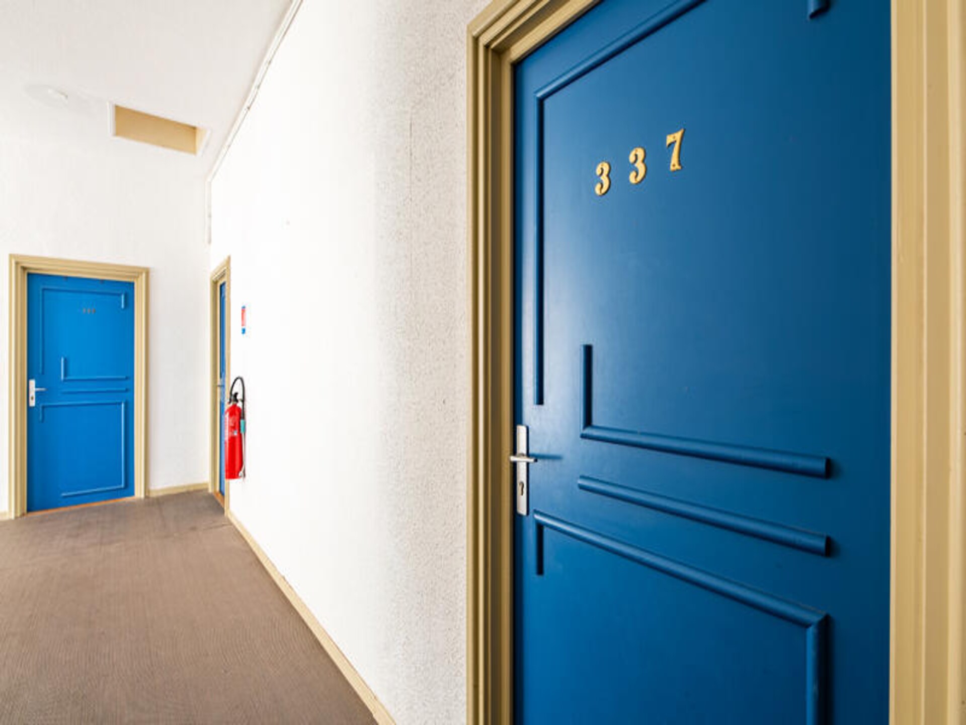 Licht appartement met zwembad en airco nabij Saint-Raphaël, 5 personen - foto 32