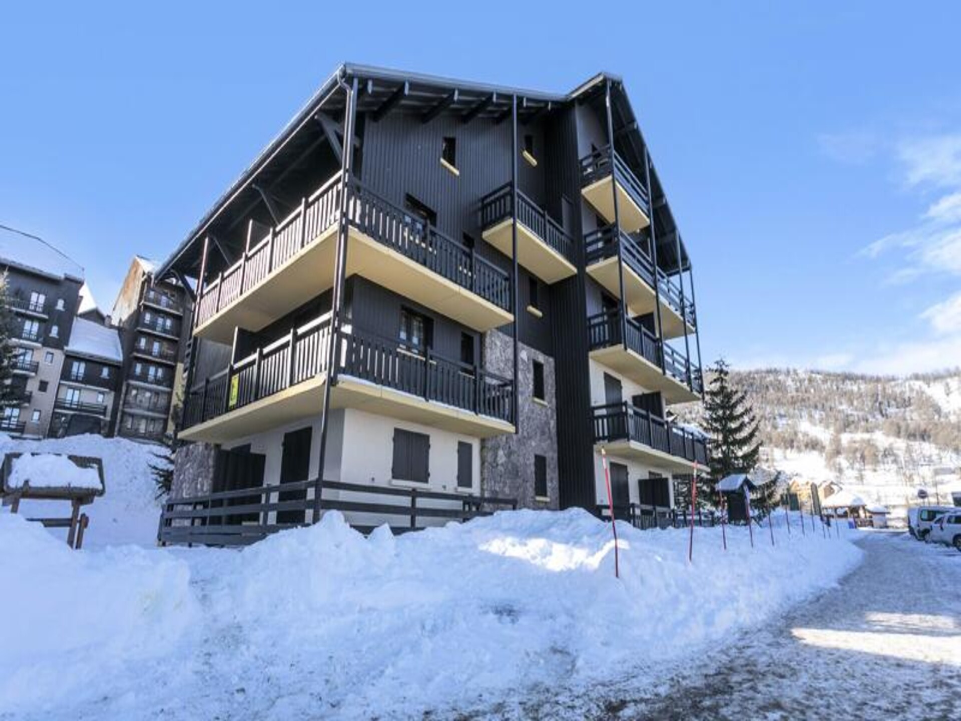 Appartement 4p met balkon op zuiden, direct aan de piste in Risoul - foto 7