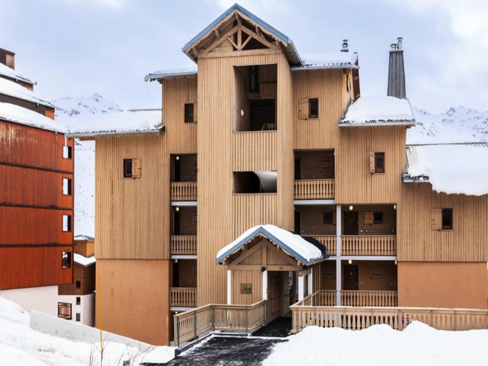 Zonovergoten appartement op 50m van de piste in Val Thorens - foto 4