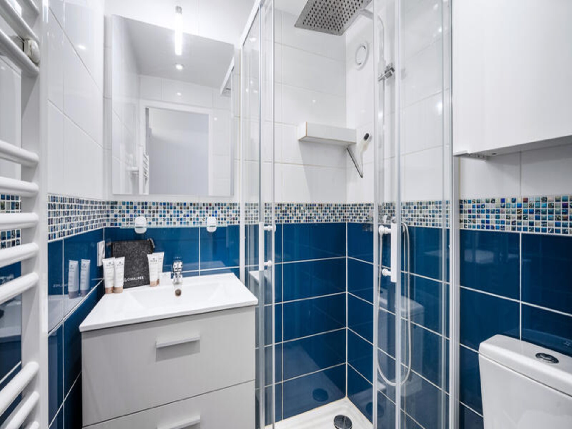 Modern appartement in Résidence Les Lauzieres, Val Thorens - foto 11