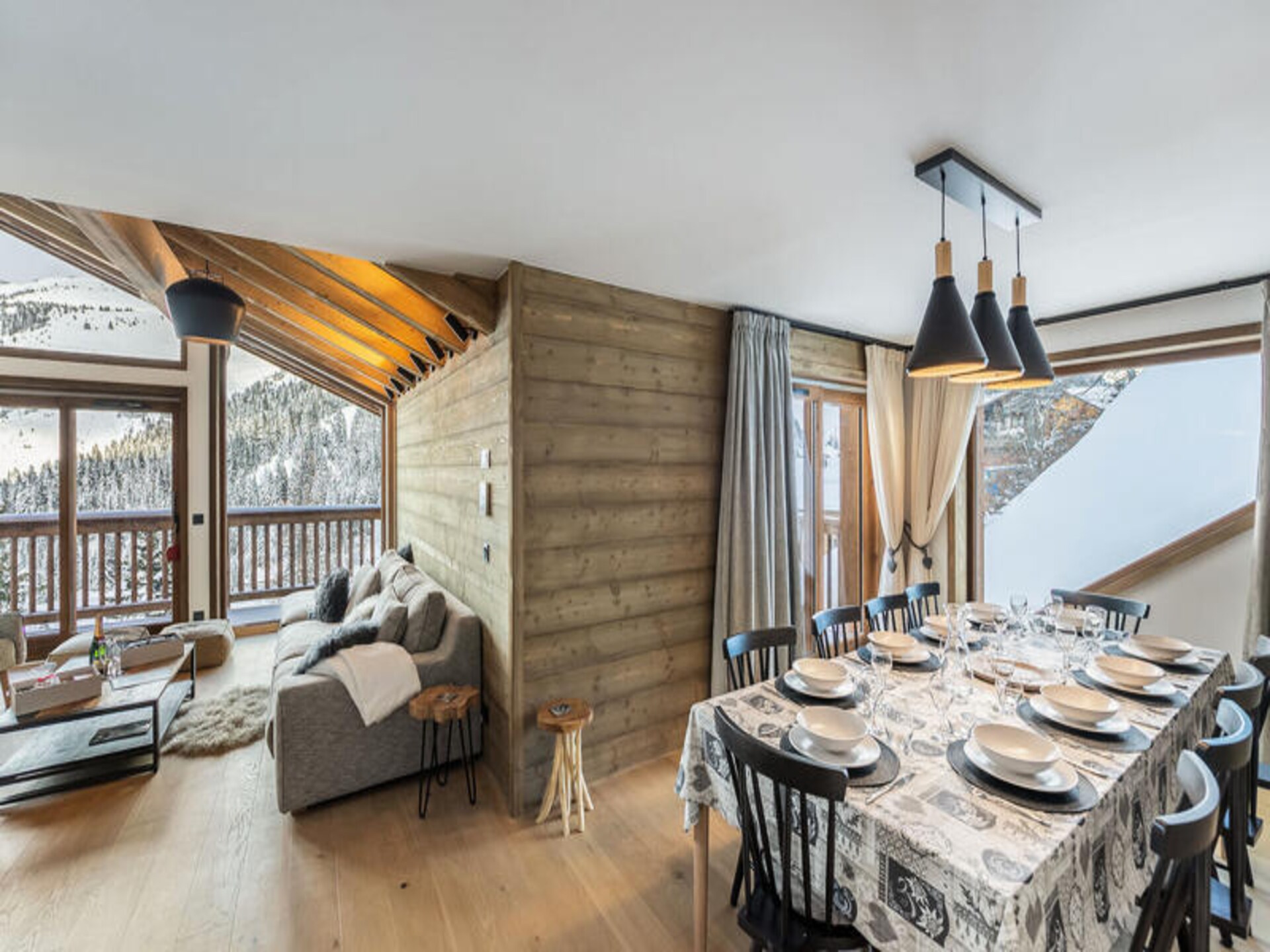 Ruim chalet op 1750m met panoramisch uitzicht, vlakbij de piste in Méribel-Mottaret - foto 4