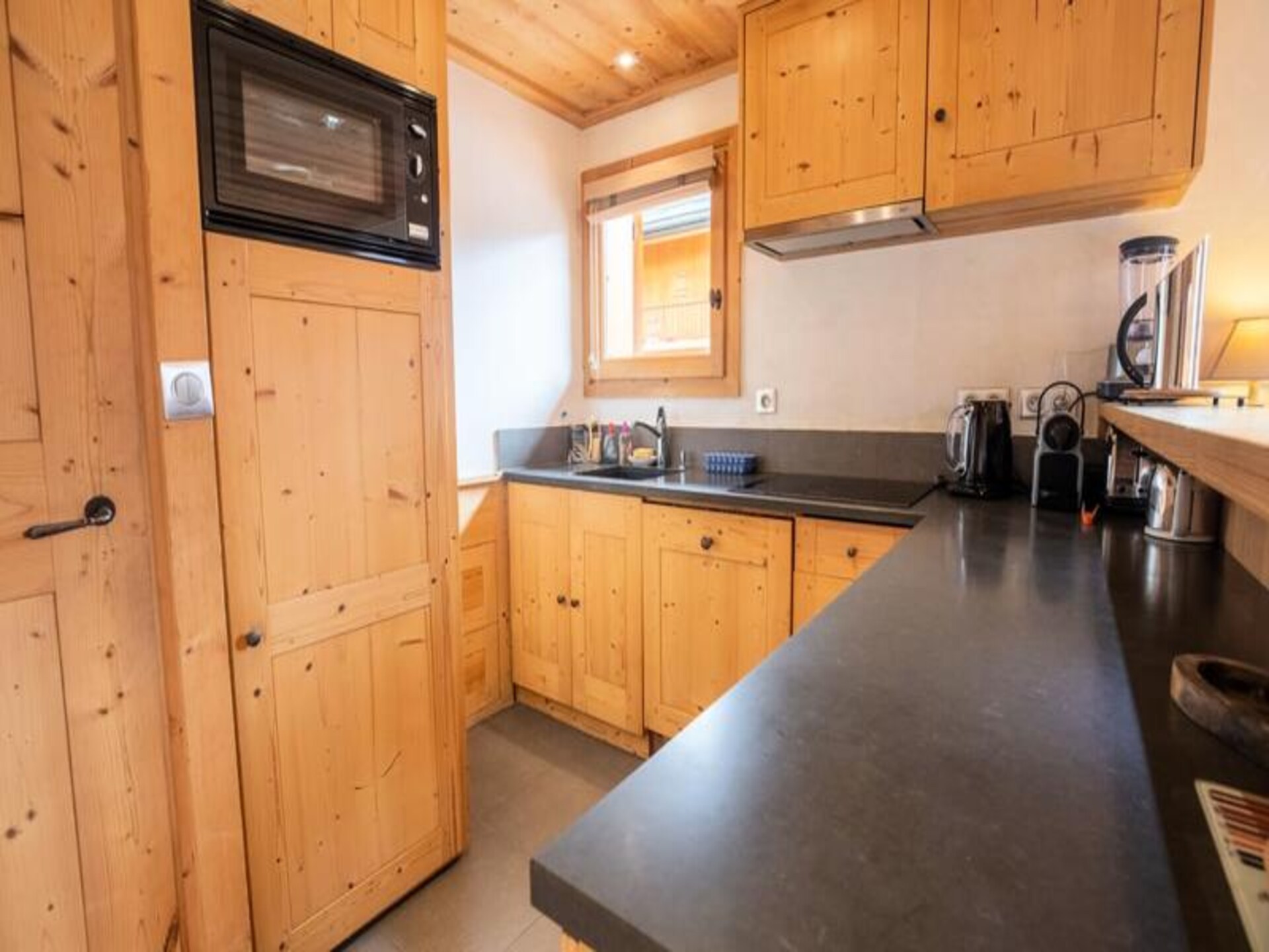 Ruime duplex voor 8 personen op 150 meter van de piste in Méribel - foto 6