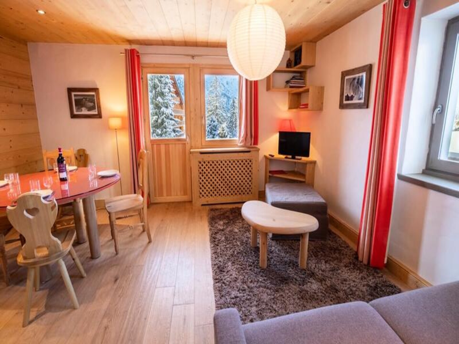 Appartement Chantemerle 6: Ski-in/ski-out met balkon aan de pistes van Méribel - foto 2