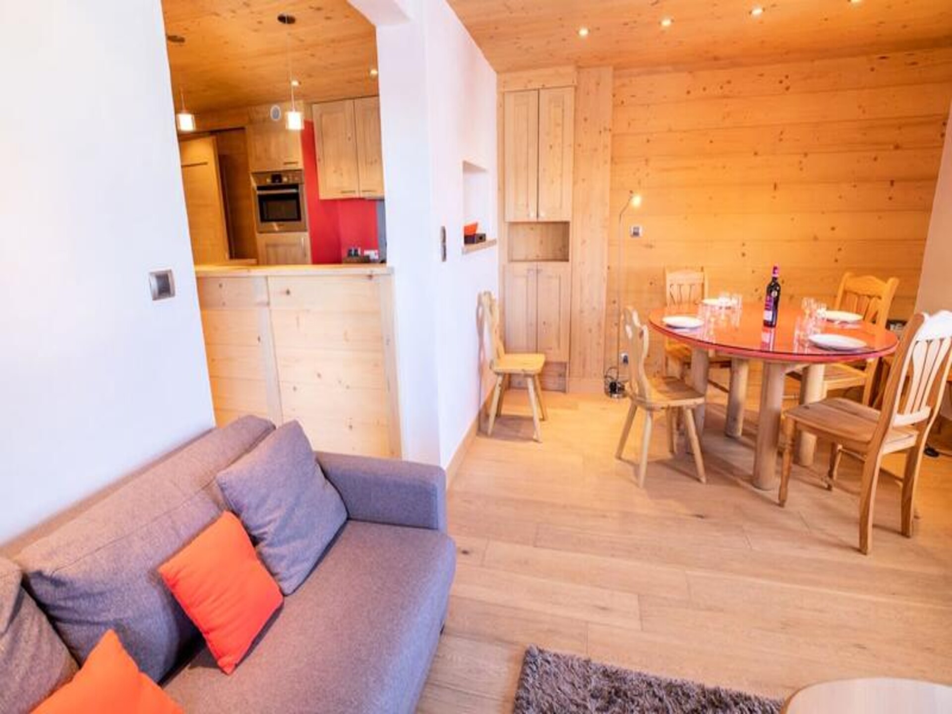 Appartement Chantemerle 6: Ski-in/ski-out met balkon aan de pistes van Méribel - foto 4