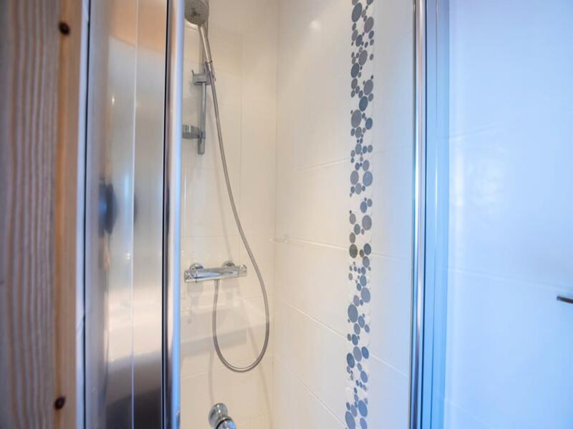 Appartement Chantemerle 6: Ski-in/ski-out met balkon aan de pistes van Méribel - foto 13