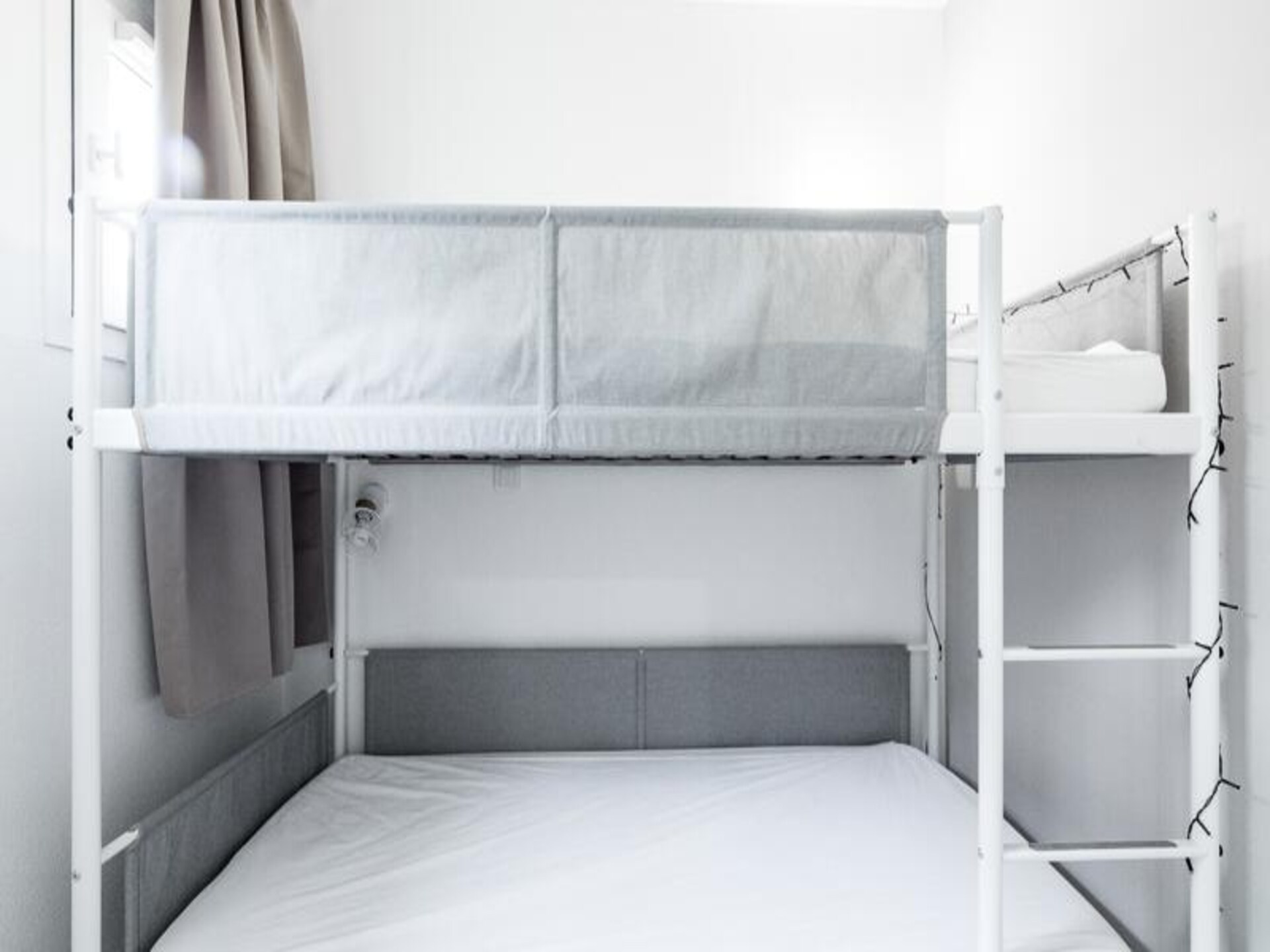 Zonovergoten appartement op de Rivièra met panoramisch zeezicht voor 8 personen - foto 23