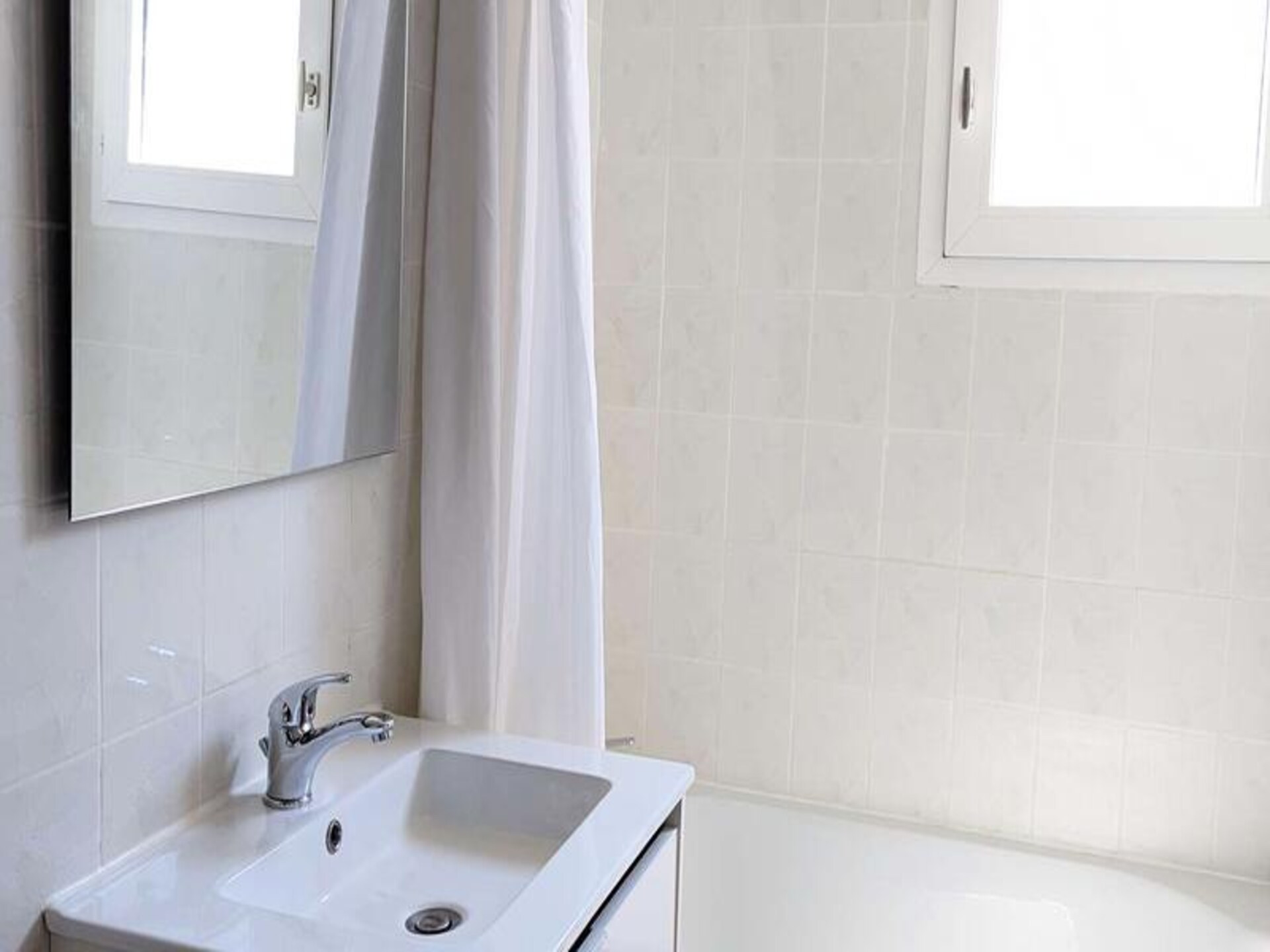 Duplex aan het kanaal in Marseillan met zwembad, vlakbij zee - foto 6
