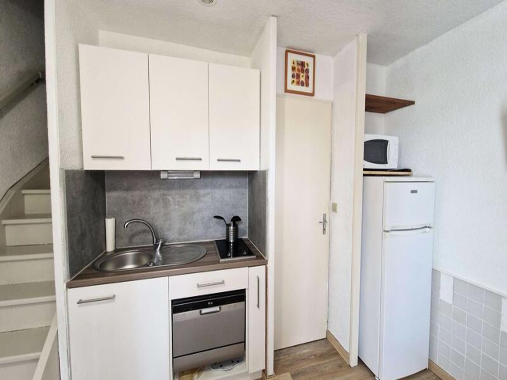 Duplex aan het kanaal in Marseillan met zwembad, vlakbij zee - foto 8