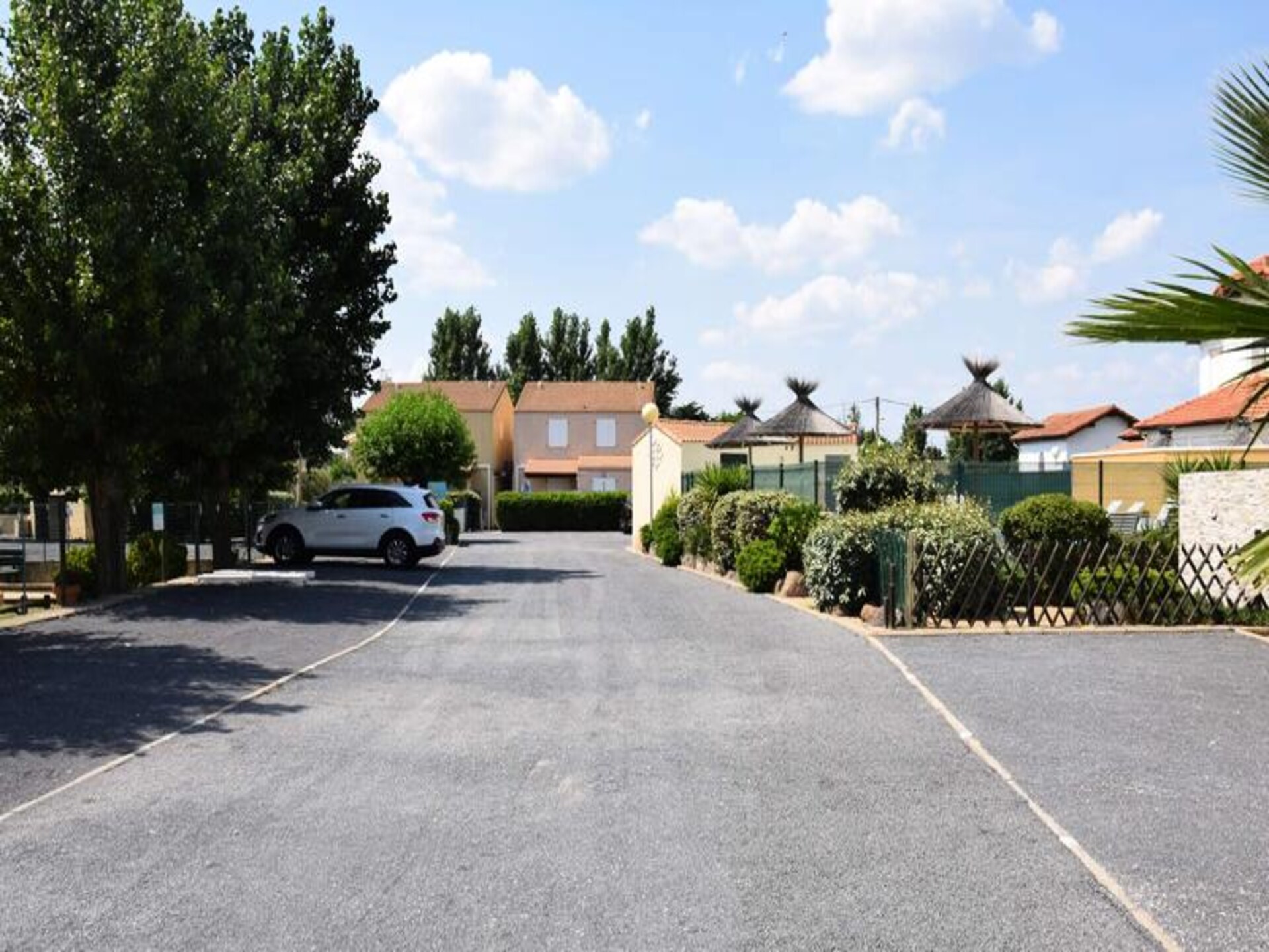 Duplex aan het kanaal in Marseillan met zwembad, vlakbij zee - foto 17