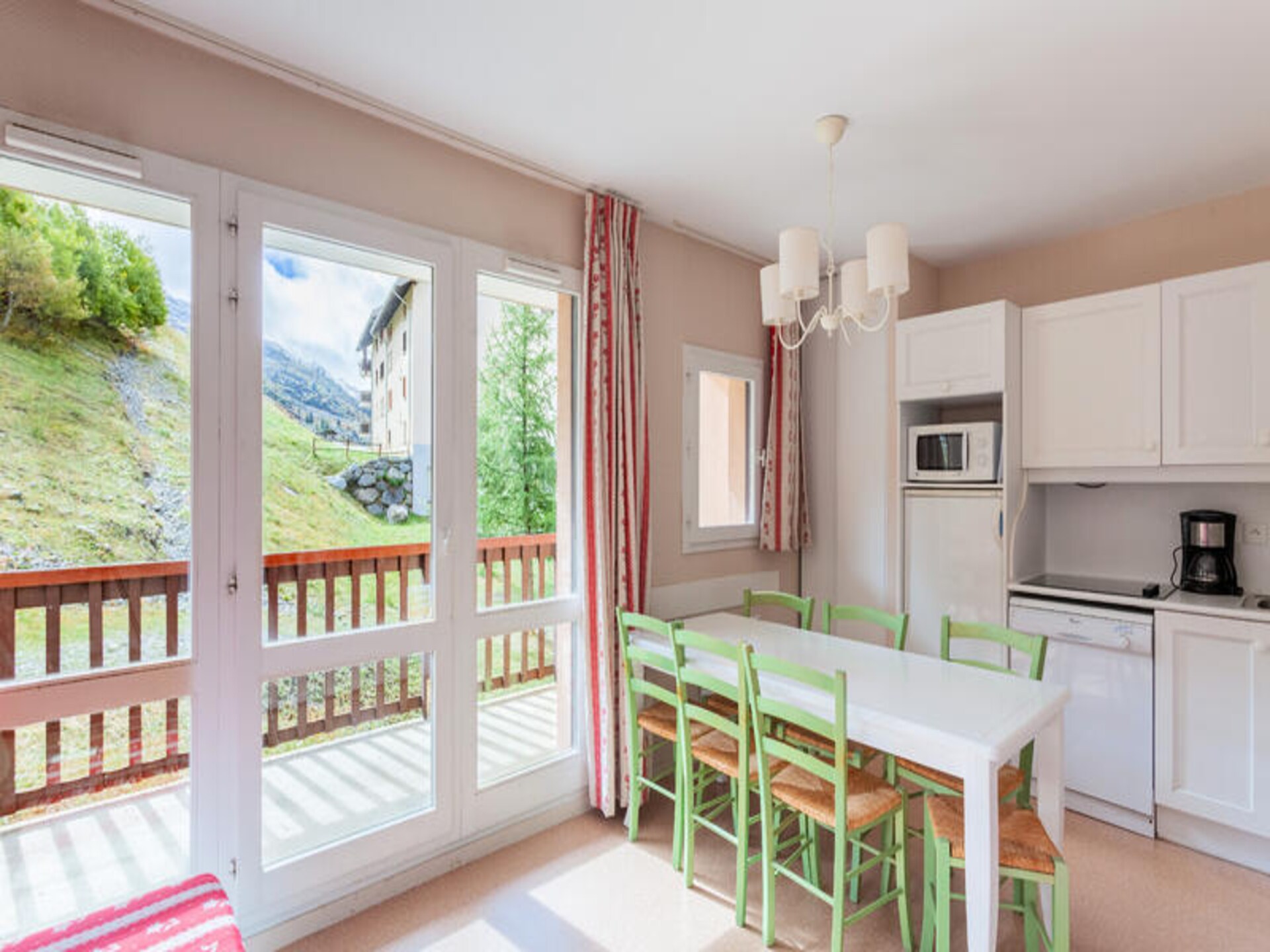 Appartement 6p aan de piste in Valmeinier 1800 met zwembad en uitzicht - foto 12