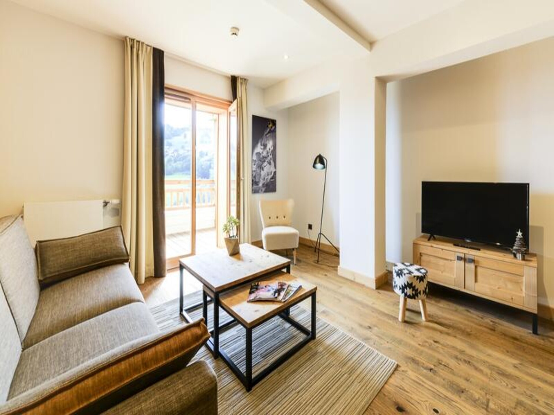 Ruim appartement voor 8 personen met zwembad en uitzicht op de Mont Blanc - foto 12