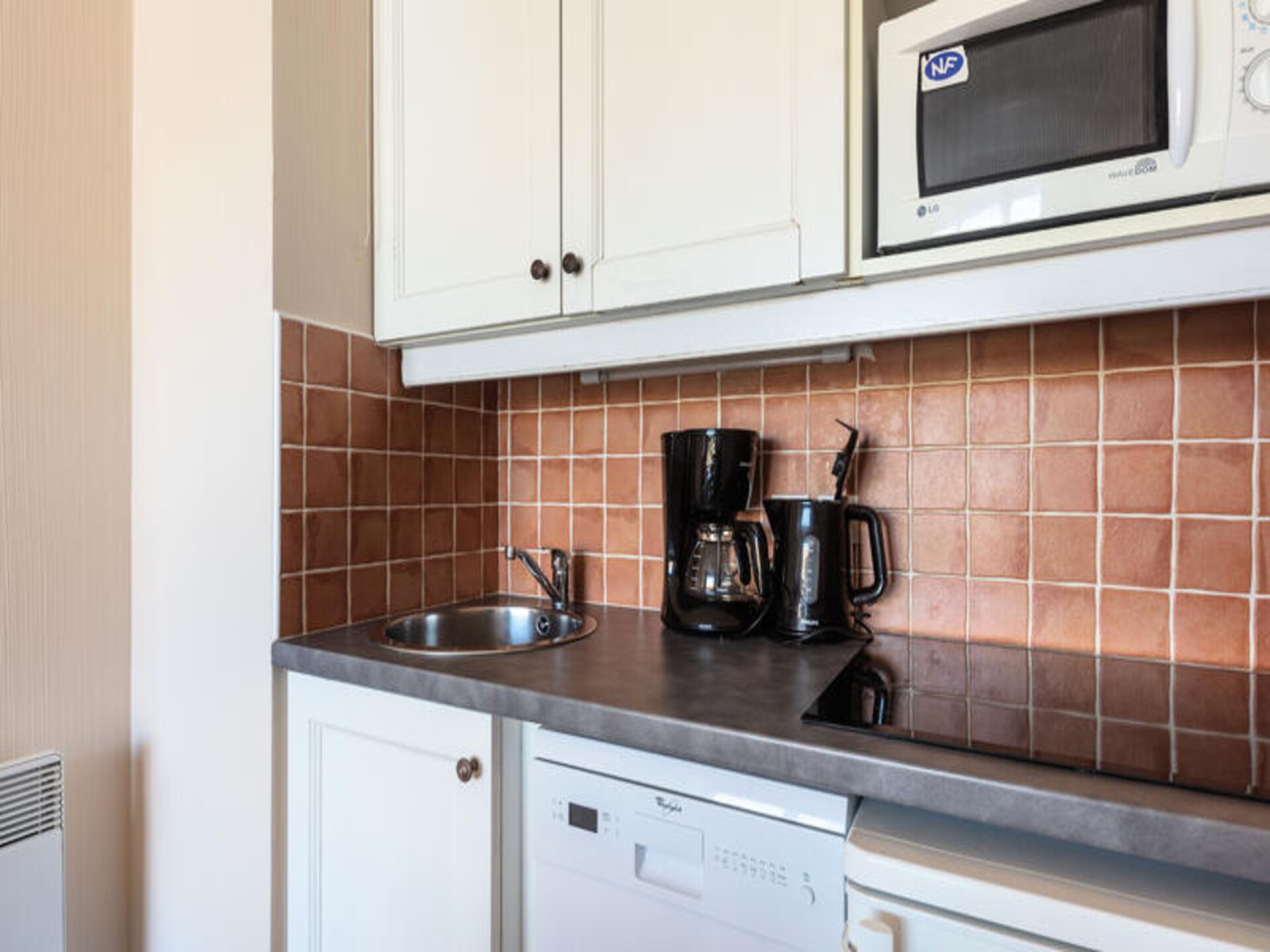 Appartement Valmeinier 1800 met directe piste, zwembad en zuidbalkon - foto 9