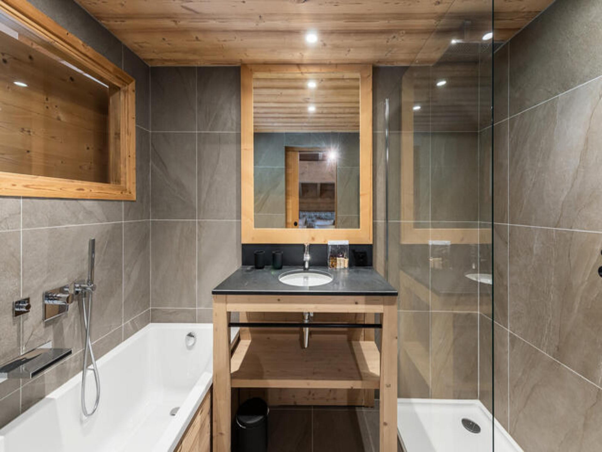 Chalet Caseblanche: 200m², sauna, 100m van de piste in Saint Martin - foto 8