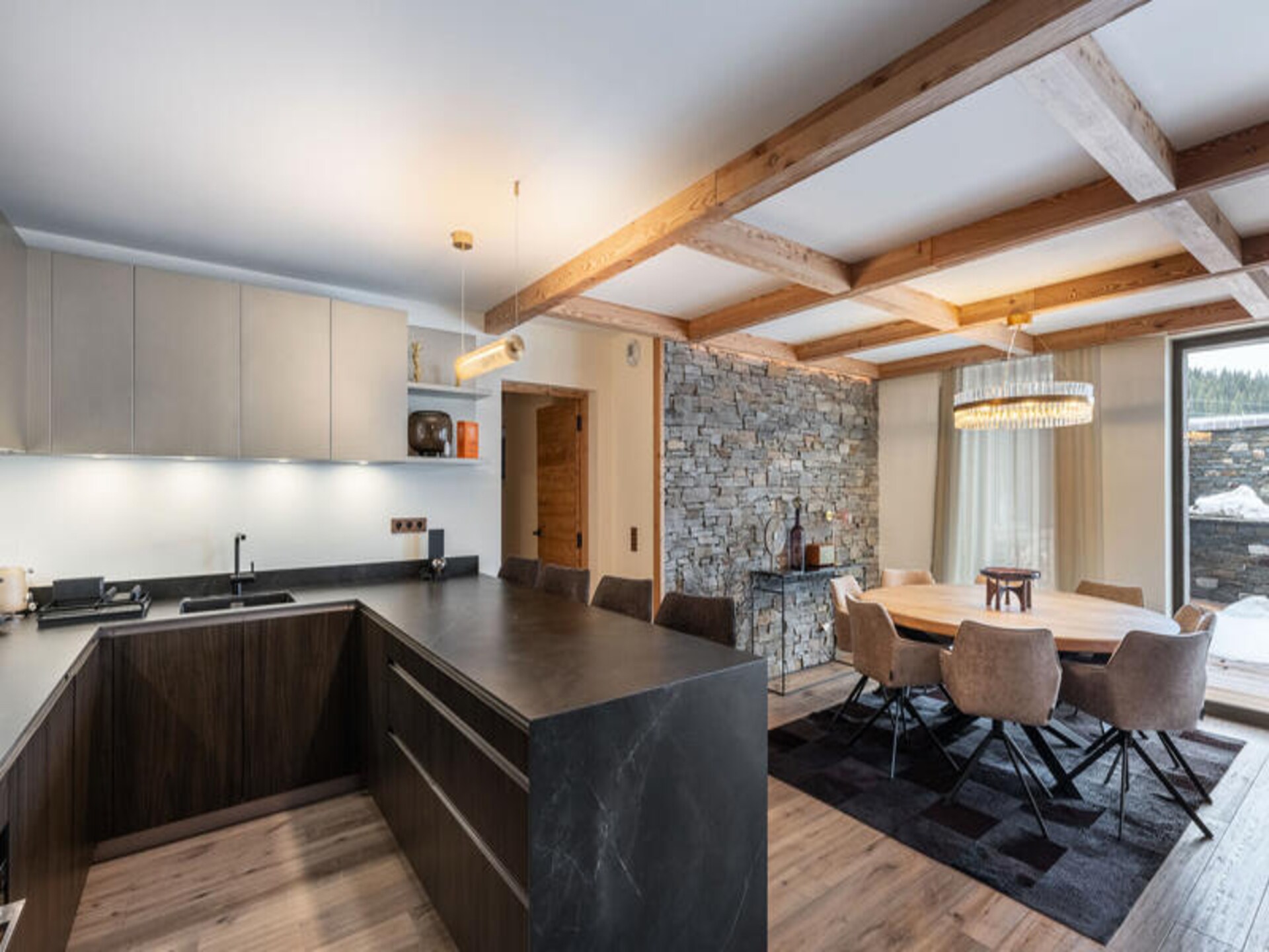 Luxe appartement 151m² aan de piste in Courchevel 1850 voor 8 personen - foto 2