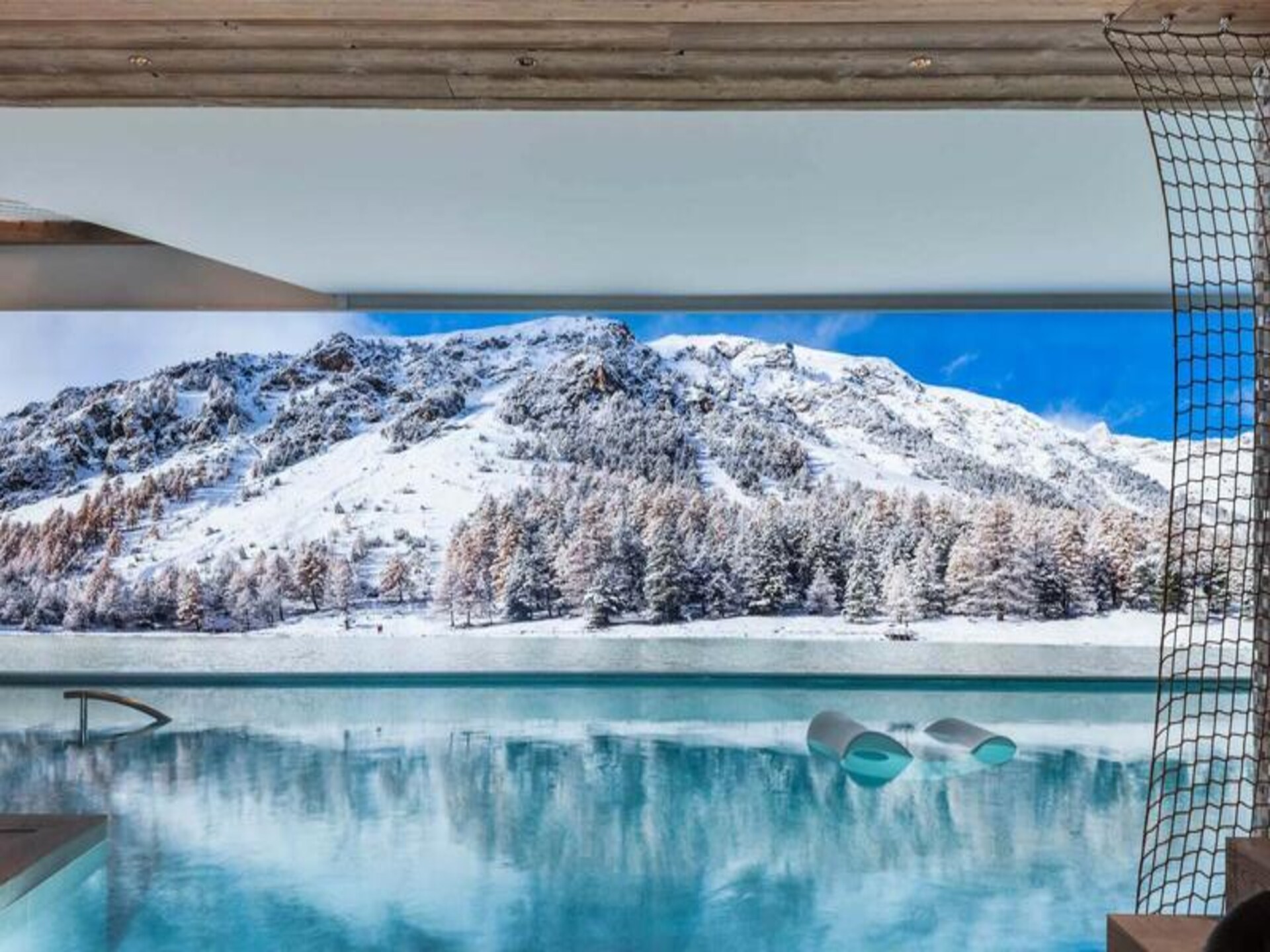 Luxe appartement 151m² aan de piste in Courchevel 1850 voor 8 personen - foto 8