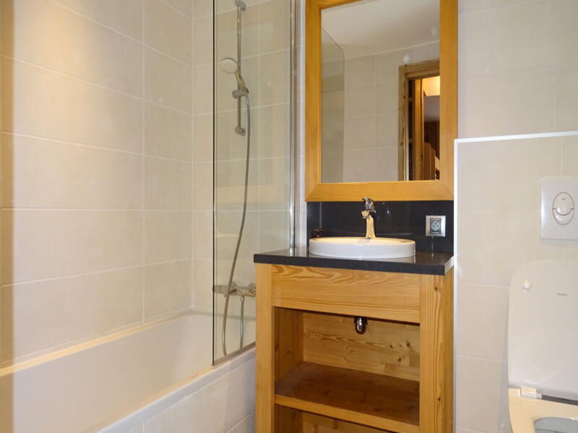 Luxe appartement Résidence Caseblanche met sauna en jacuzzi in Les Belleville - foto 15