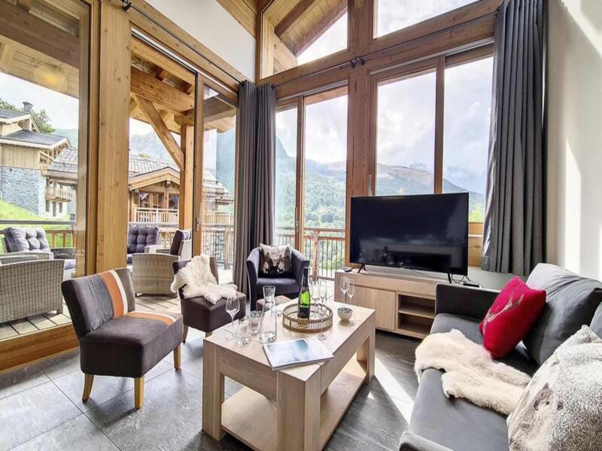Luxe appartement voor 6 personen met jacuzzi en sauna, 50 meter van de lift in Les 3 Vallées - foto 6