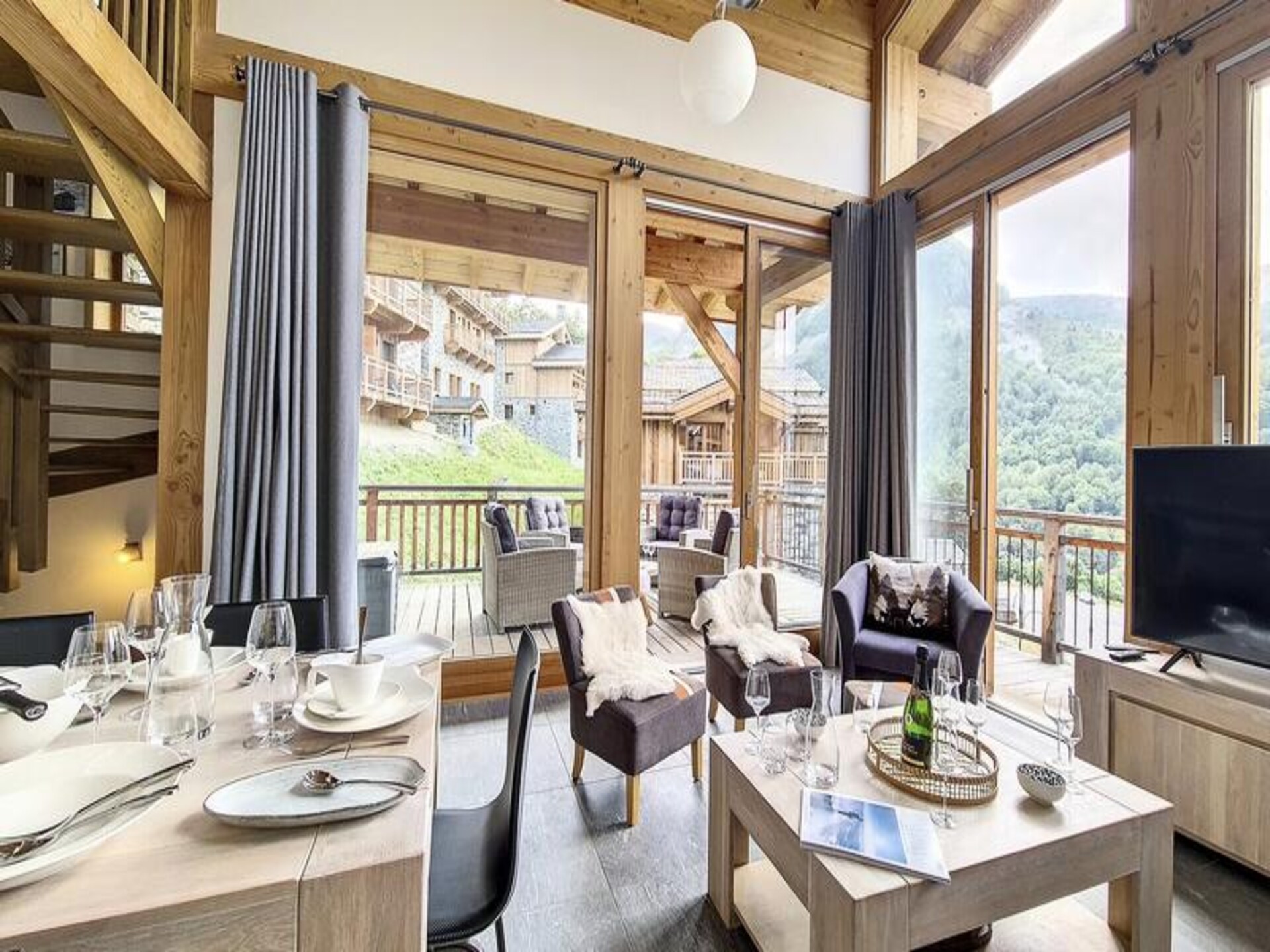 Luxe appartement voor 6 personen met jacuzzi en sauna, 50 meter van de lift in Les 3 Vallées - foto 7