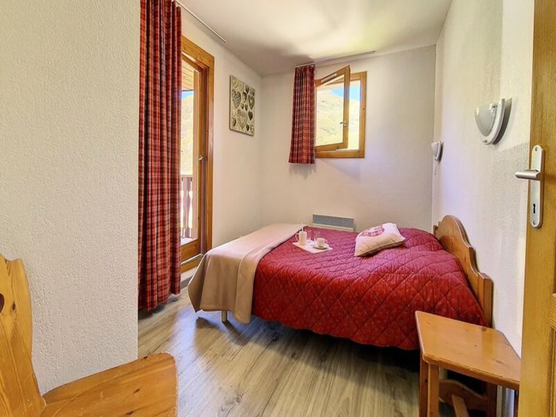 Appartement 6p aan voet pistes Les Bruyères met westbalkon - foto 11