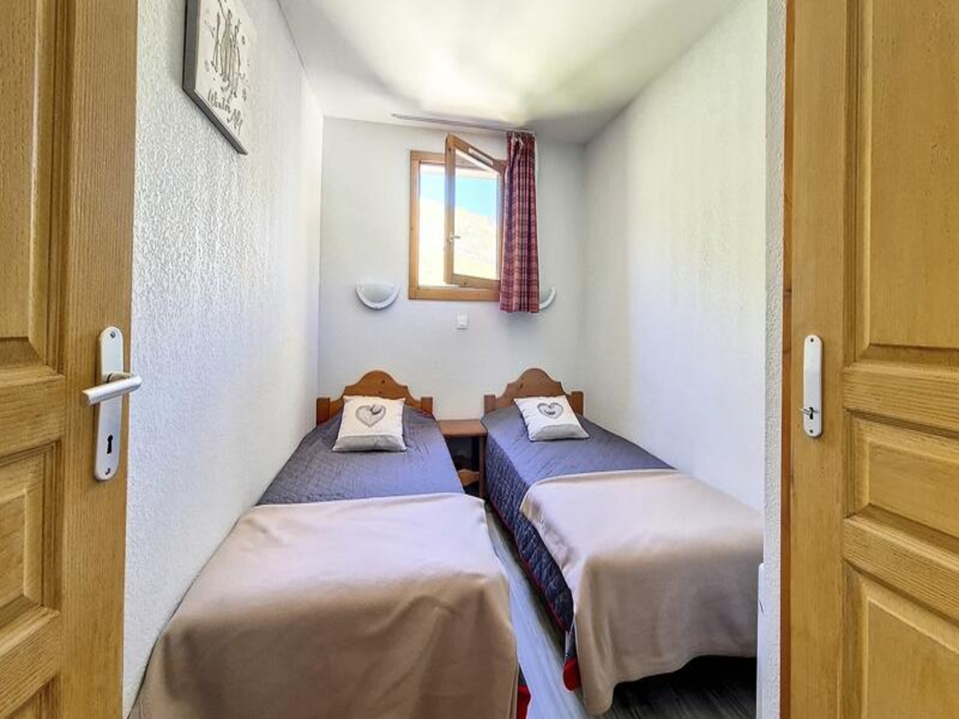 Appartement 6p aan voet pistes Les Bruyères met westbalkon - foto 12