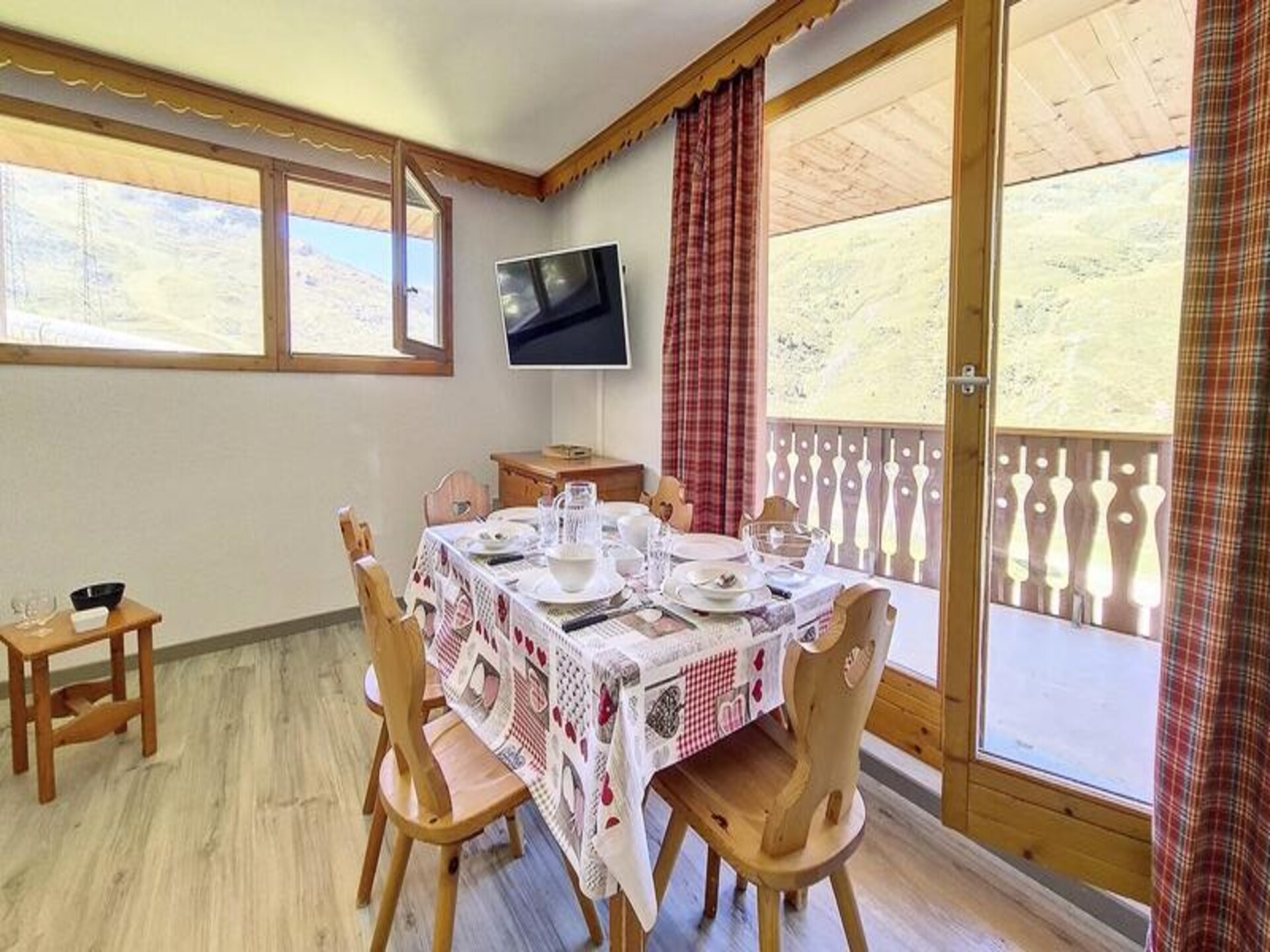 Appartement 6p aan voet pistes Les Bruyères met westbalkon - foto 13