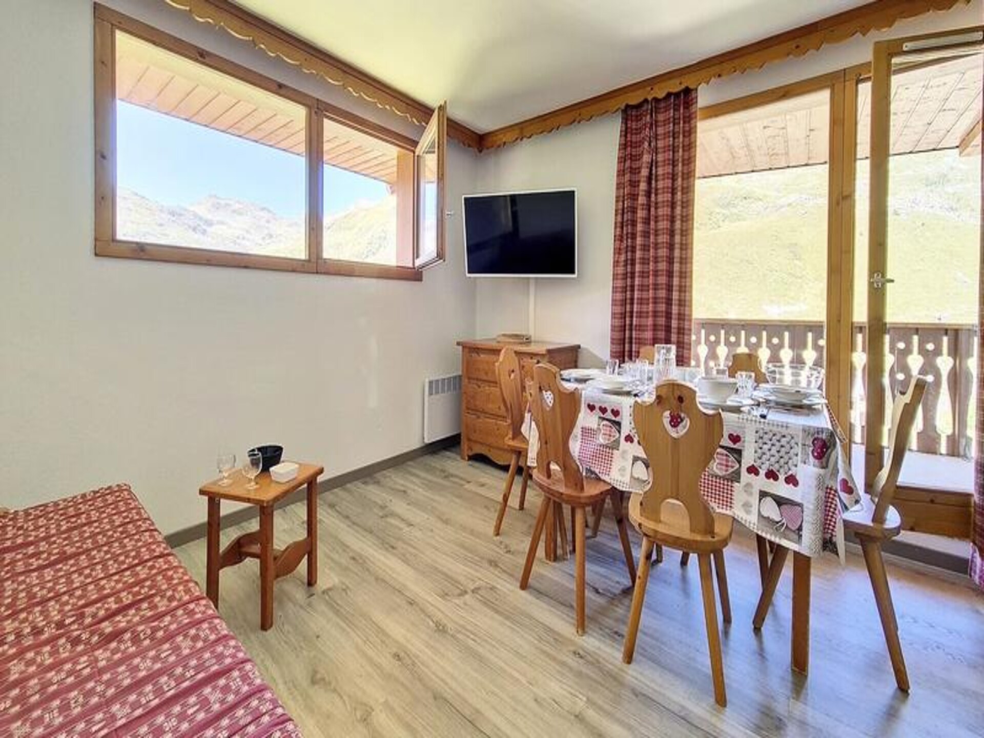 Appartement 6p aan voet pistes Les Bruyères met westbalkon - foto 14
