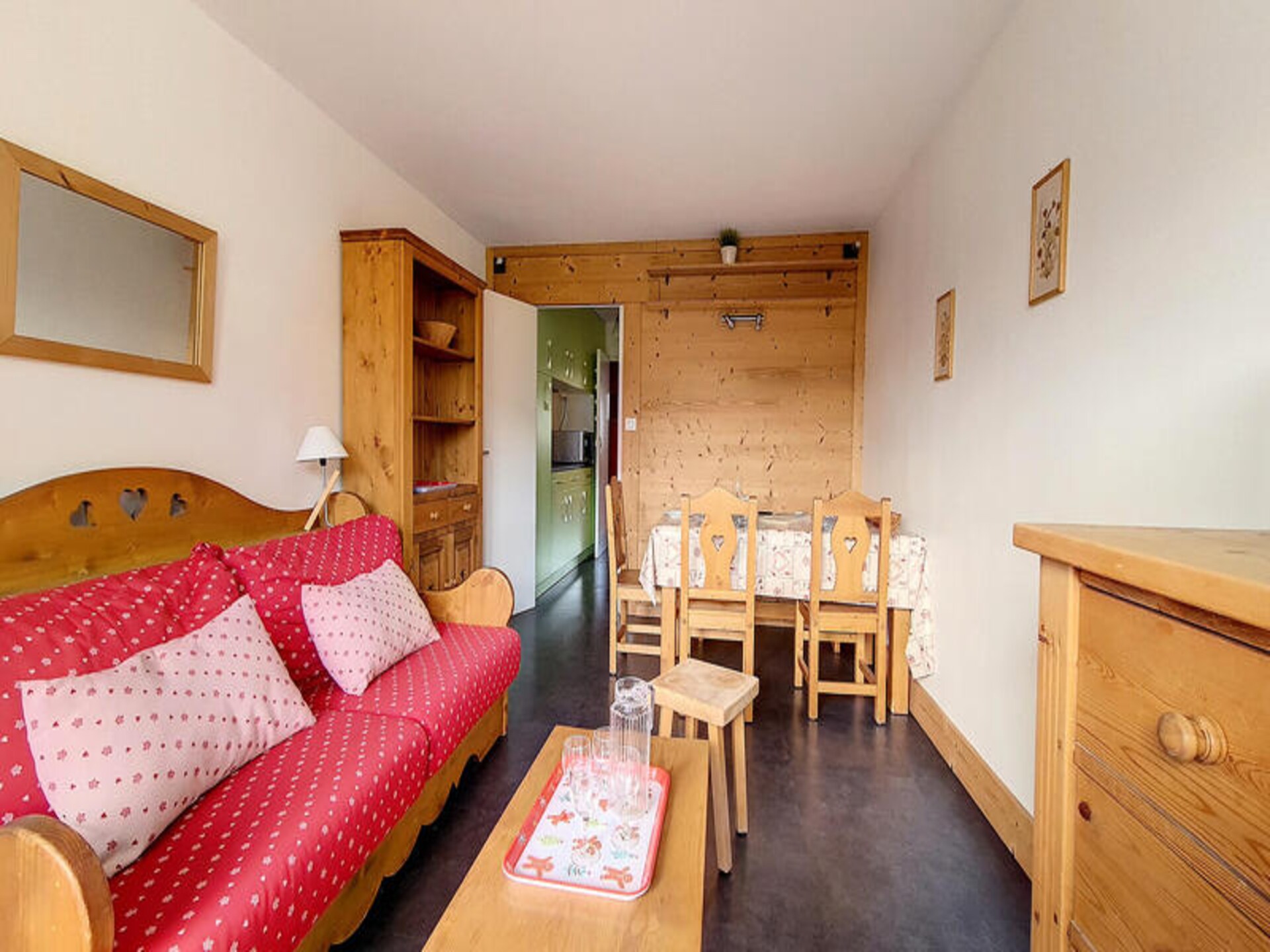 Knus vernieuwd appartement op de piste in Les Menuires met zuidbalkon - foto 10