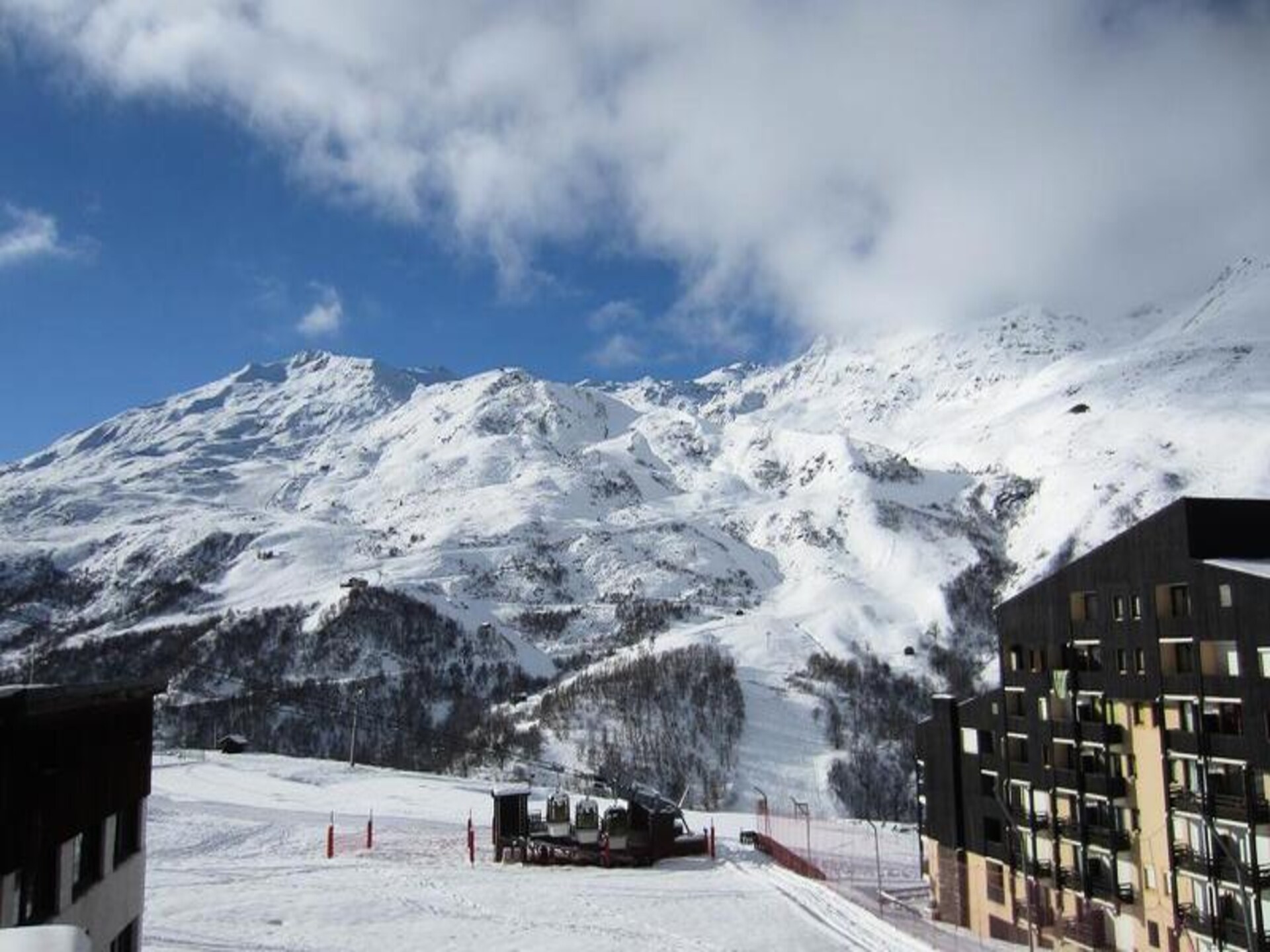 Ski-in, ski-out studio met zuidbalkon direct aan de piste in Les Menuires - foto 13