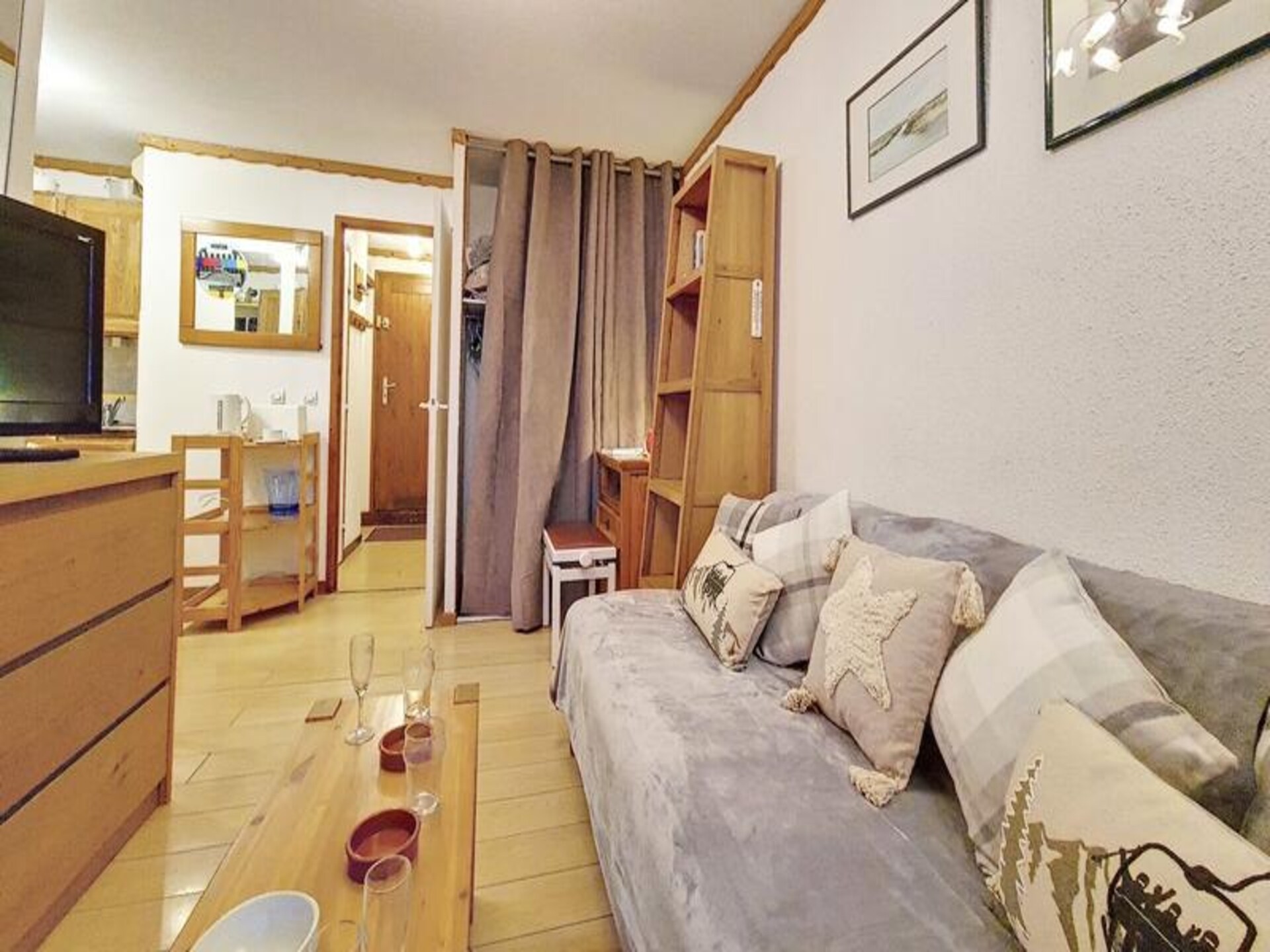 Ski-in/ski-out appartement met balkon op het westen in Les Menuires - foto 9