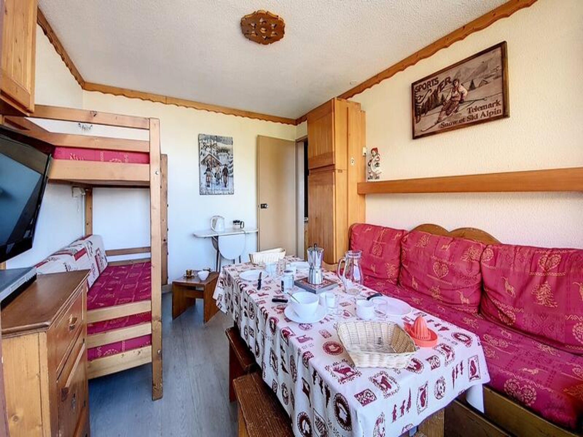 Appartement op 8e verdieping met directe piste-toegang en panoramisch bergzicht - foto 8