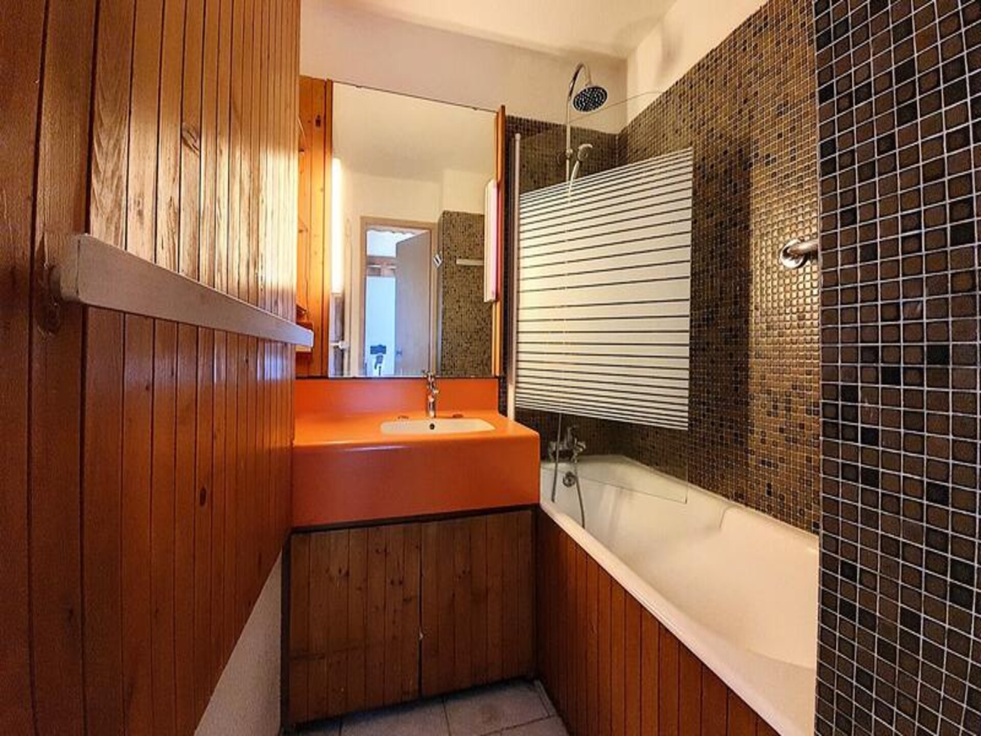 Appartement op 8e verdieping met directe piste-toegang en panoramisch bergzicht - foto 19