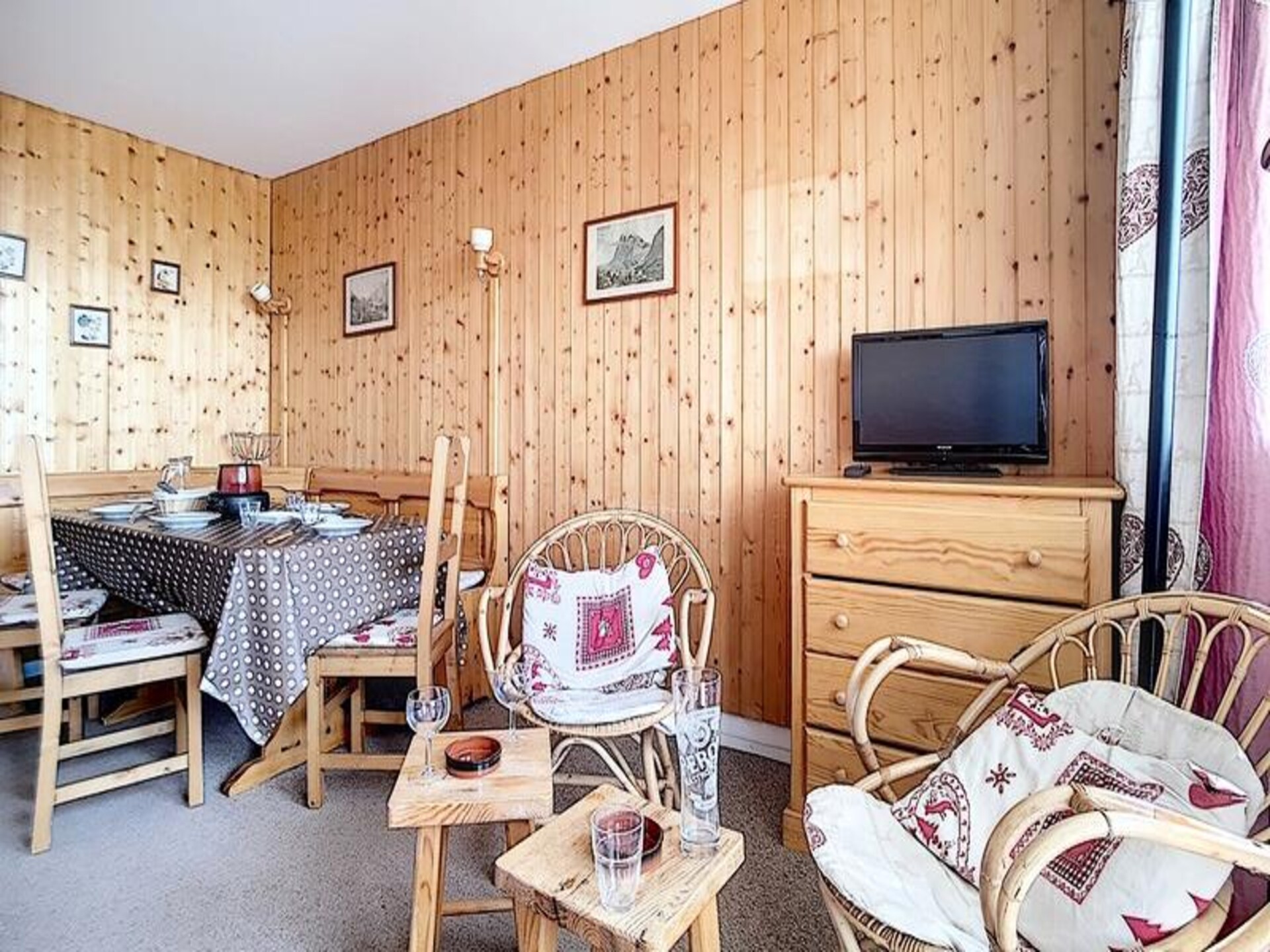 Zonnig appartement op 100m van de piste in Les Menuires - foto 3