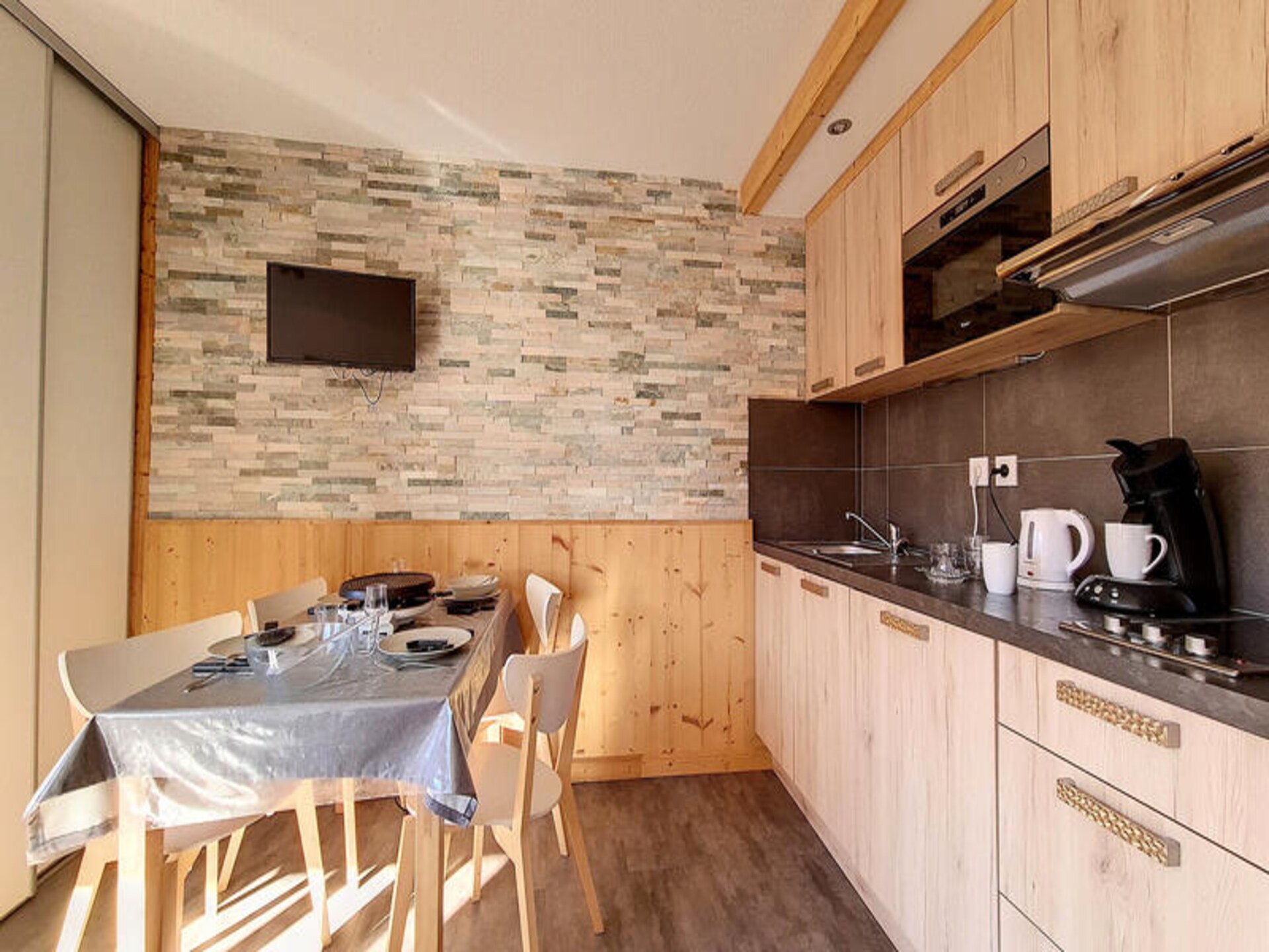 Zonnig studio-appartement op de 7e verdieping met direct uitzicht op de pistes in Les Menuires - foto 4