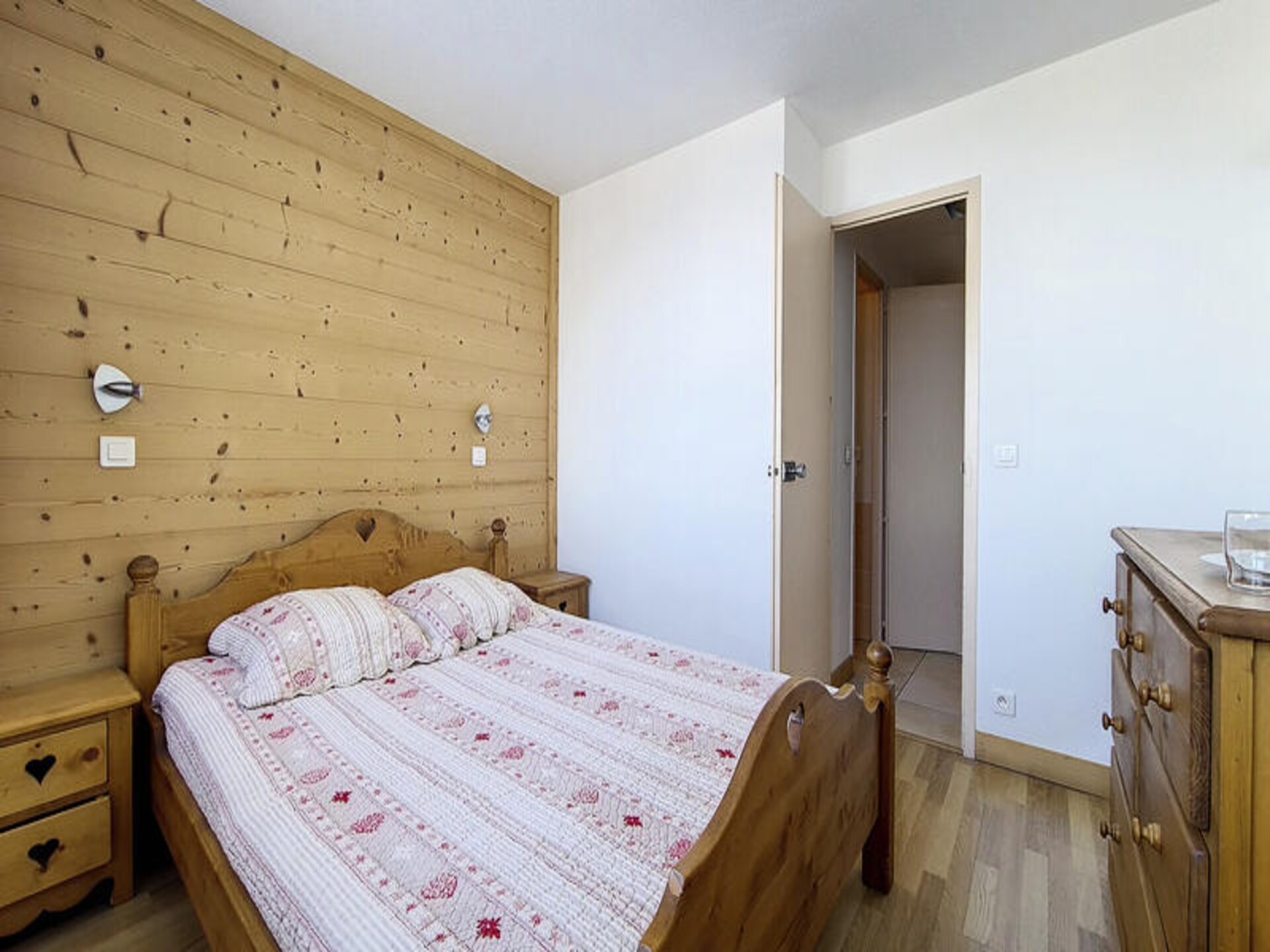 Appartement 5 pers. aan de piste in Les Menuires met balkon op het zuiden - foto 18