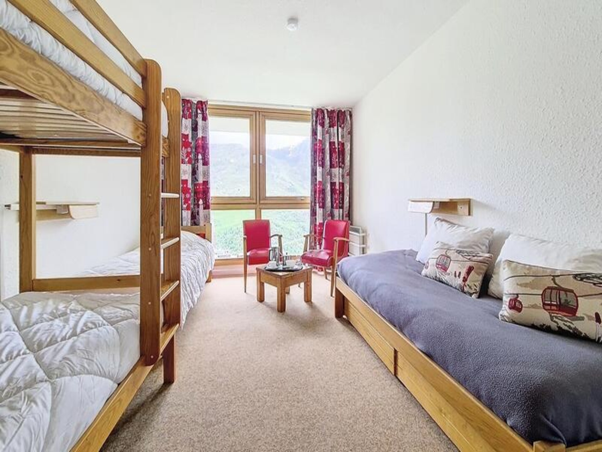 Triplex appartement op de piste in Les Menuires met panoramisch uitzicht - foto 16