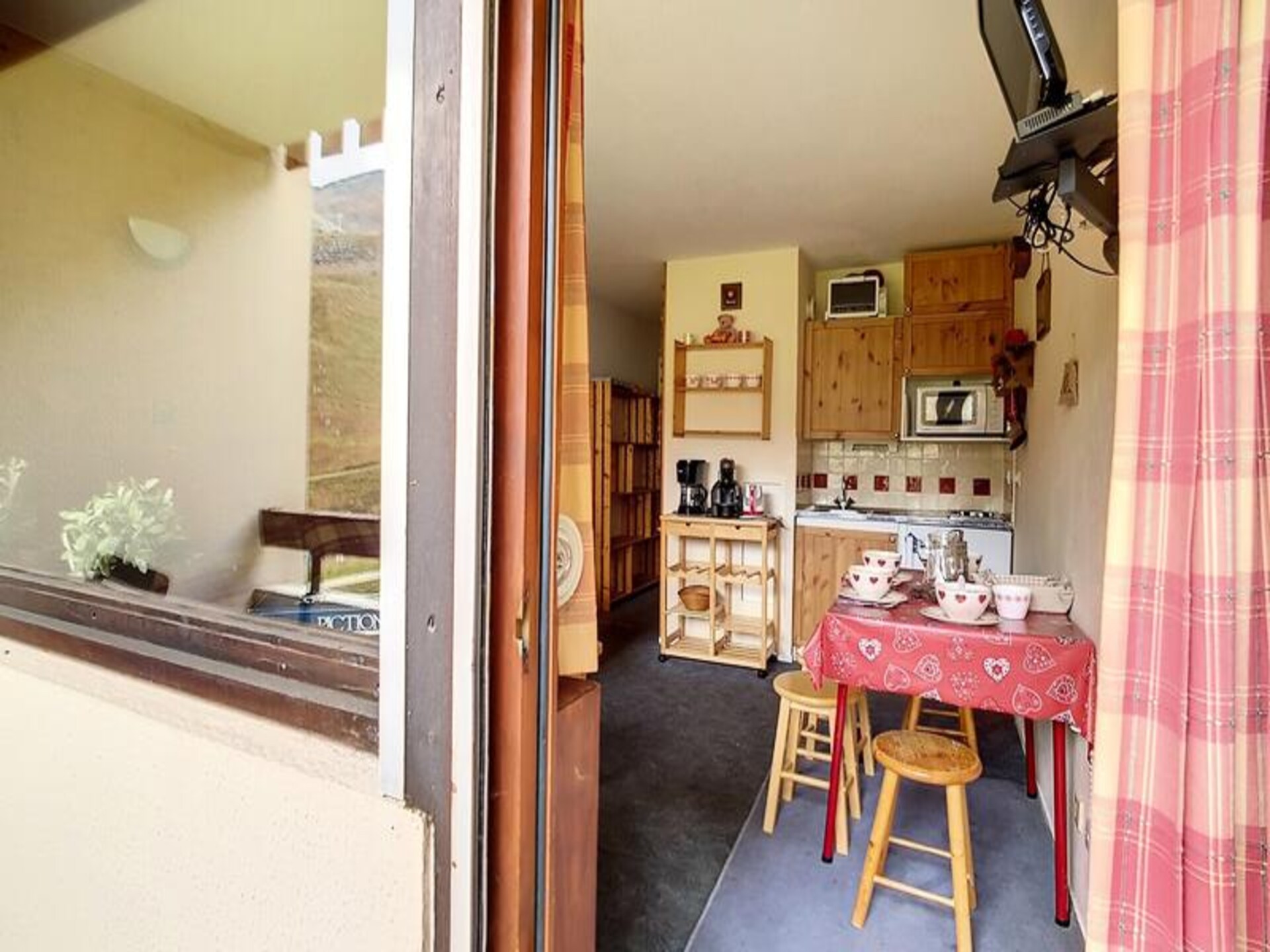 Knus studio-appartement met balkon op het zuiden in Les Belleville - foto 15