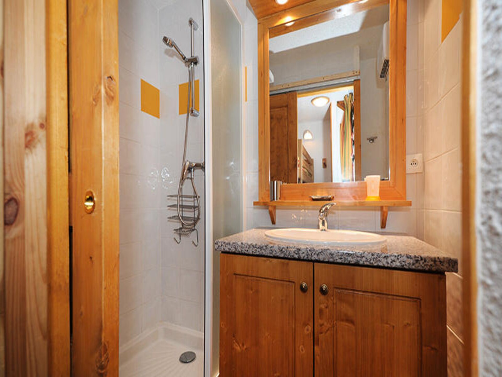Duplex studio Cote Brune in Les Menuires met zuidwest balkon en ski-in/ski-out - foto 15