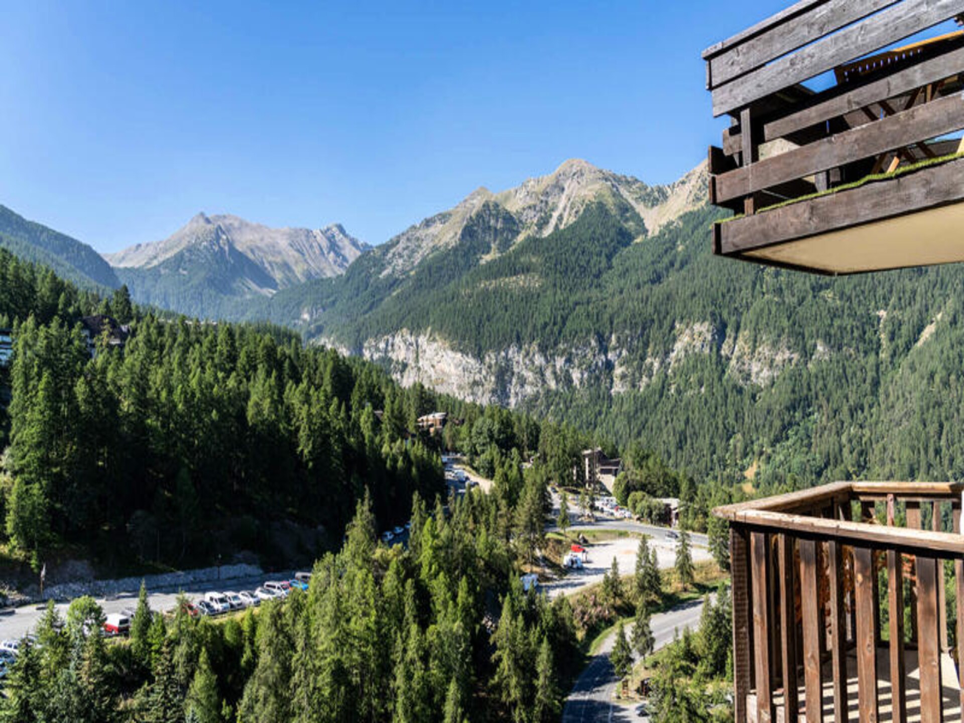 Zonnig appartement op 10e verdieping met panoramisch uitzicht in Les Orres 1650 - foto 8