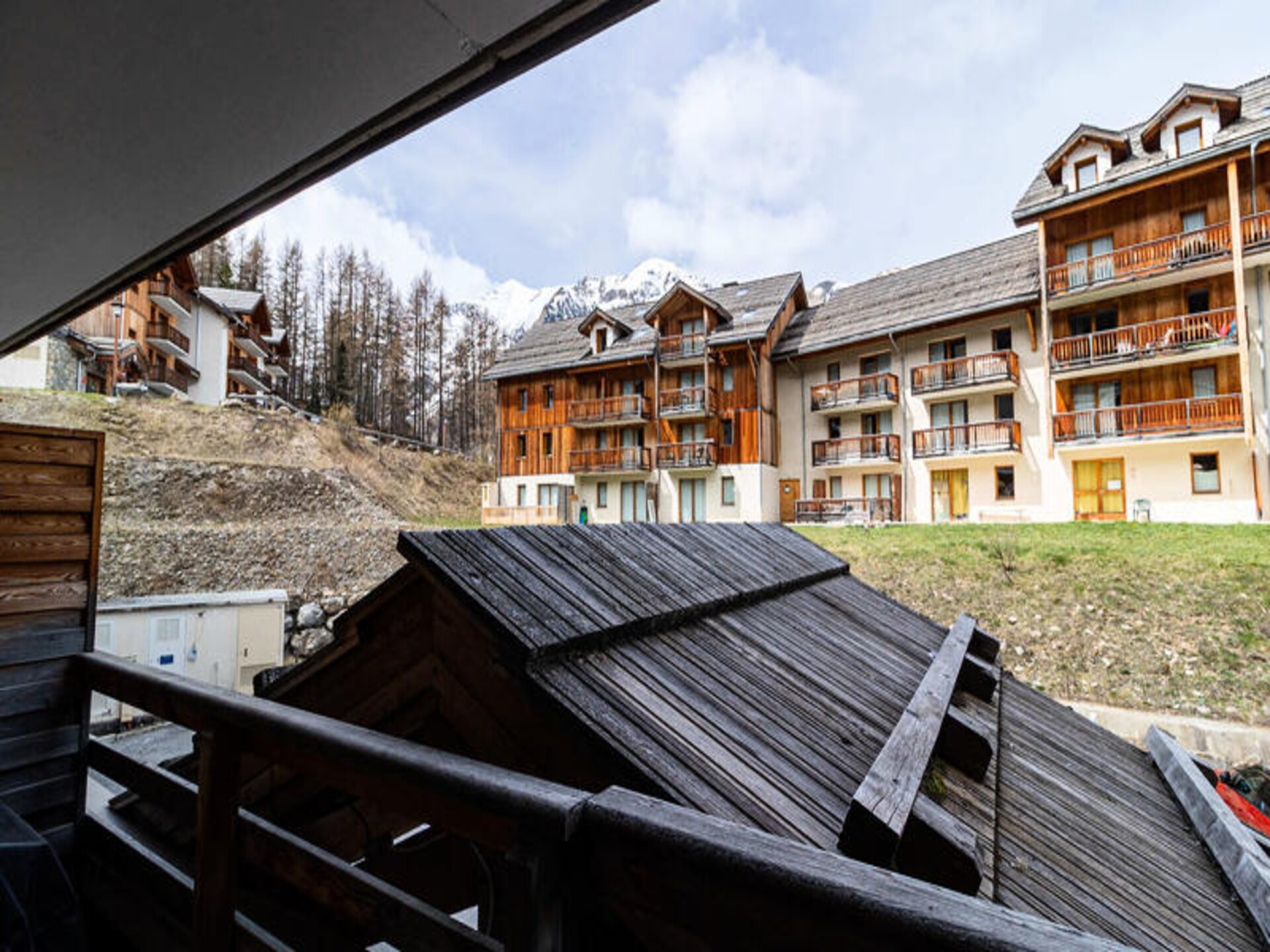 Studio-appartement op 1800m met balkon, zwembad en ski-in/ski-out in Les Orres - foto 8