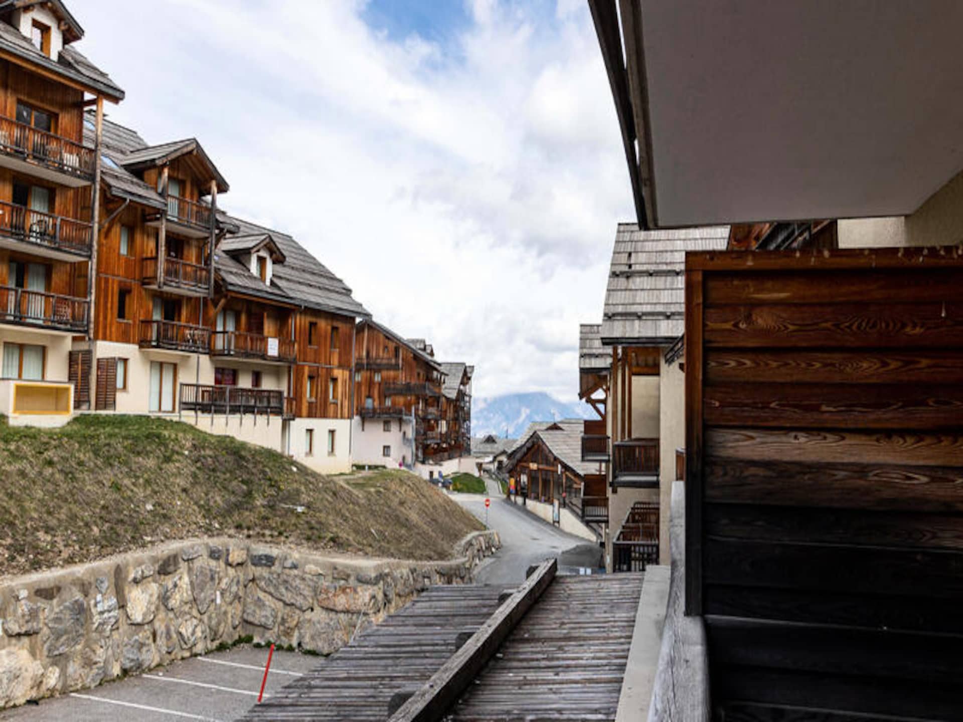 Studio-appartement op 1800m met balkon, zwembad en ski-in/ski-out in Les Orres - foto 9