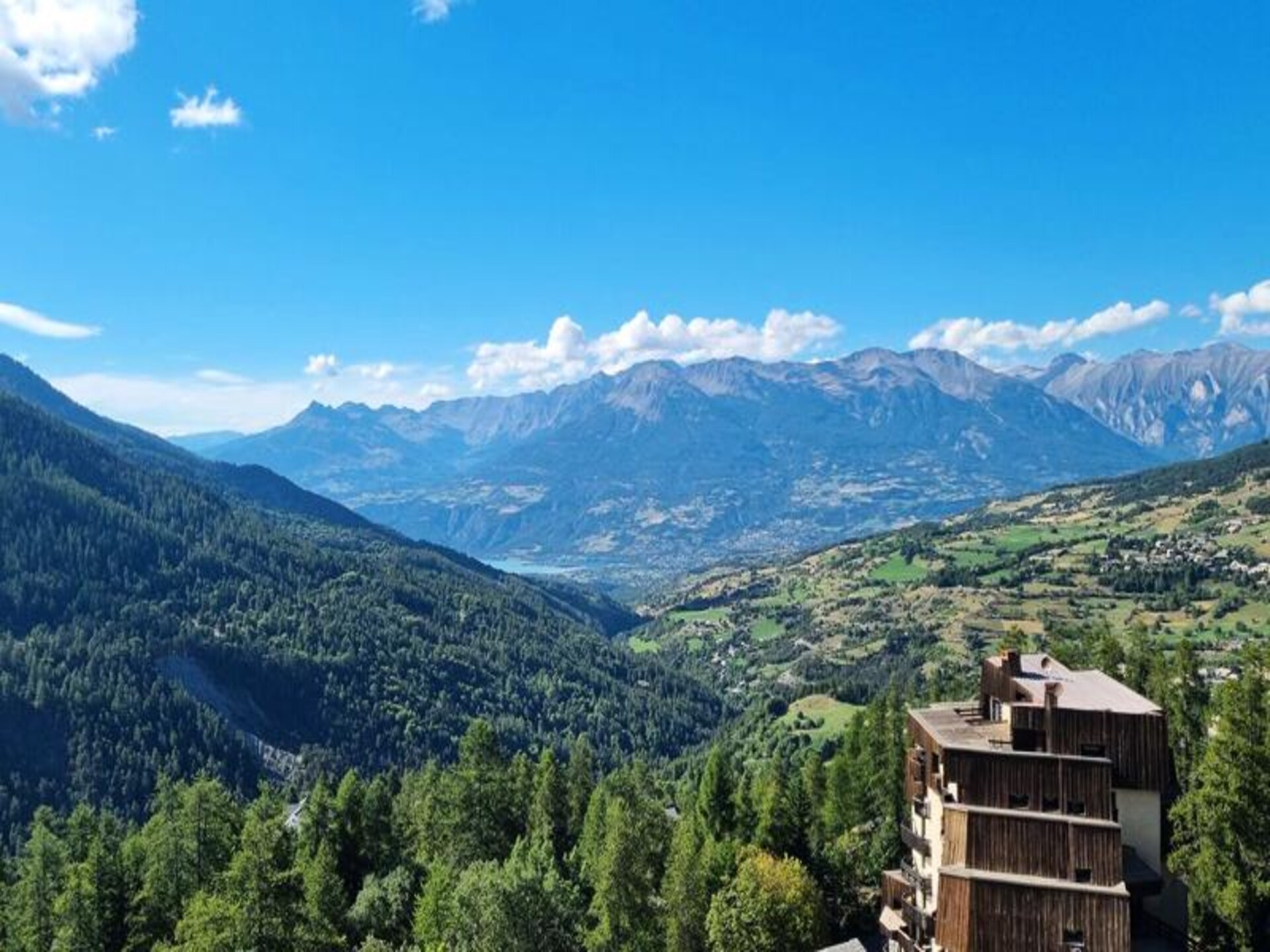Studio op 7e verdieping met panoramisch uitzicht op het meer van Serre-Ponçon - foto 14
