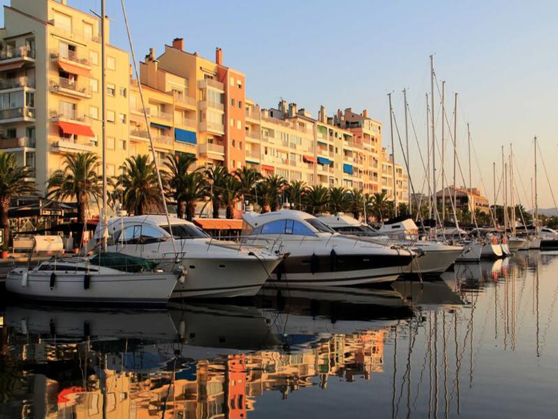 Appartement met terras in haven van Hyères, Côte d'Azur - foto 10