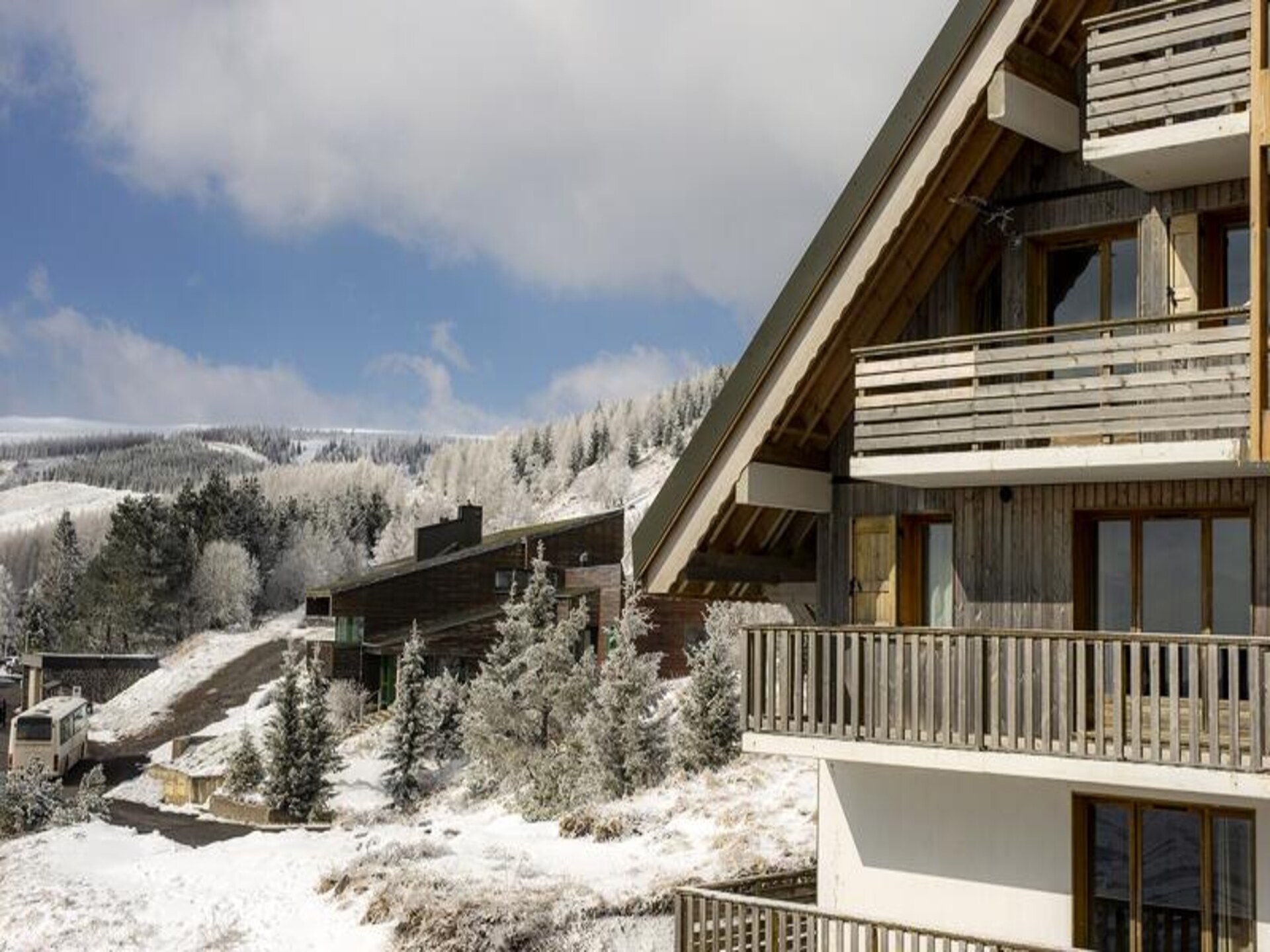 Rustiek chaletappartement voor 6 personen aan de voet van de Sancy - foto 8