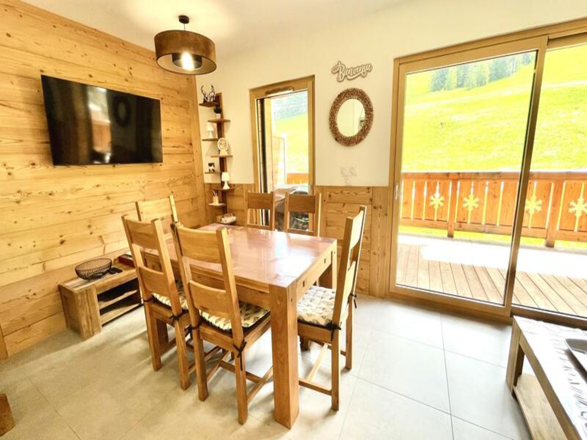 Duplex appartement op 1350m met uitzicht op de Mont Blanc, direct aan de piste - foto 2