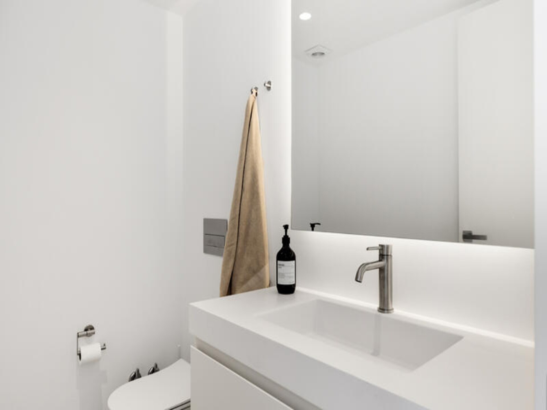Luxe strandappartement in Marbella met privézwembad, op 5 minuten van het strand - foto 33