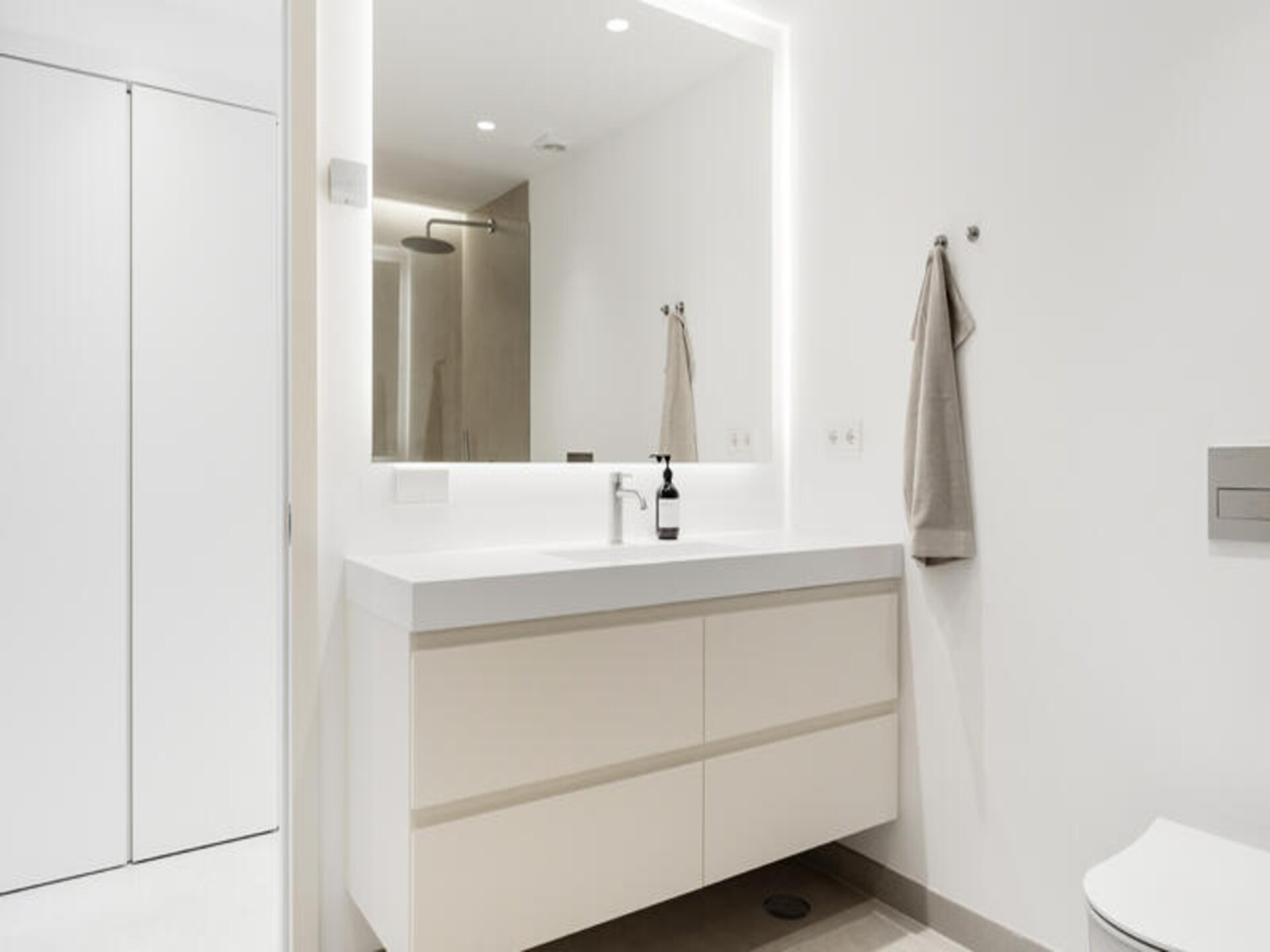 Luxe strandappartement in Marbella met privézwembad, op 5 minuten van het strand - foto 40